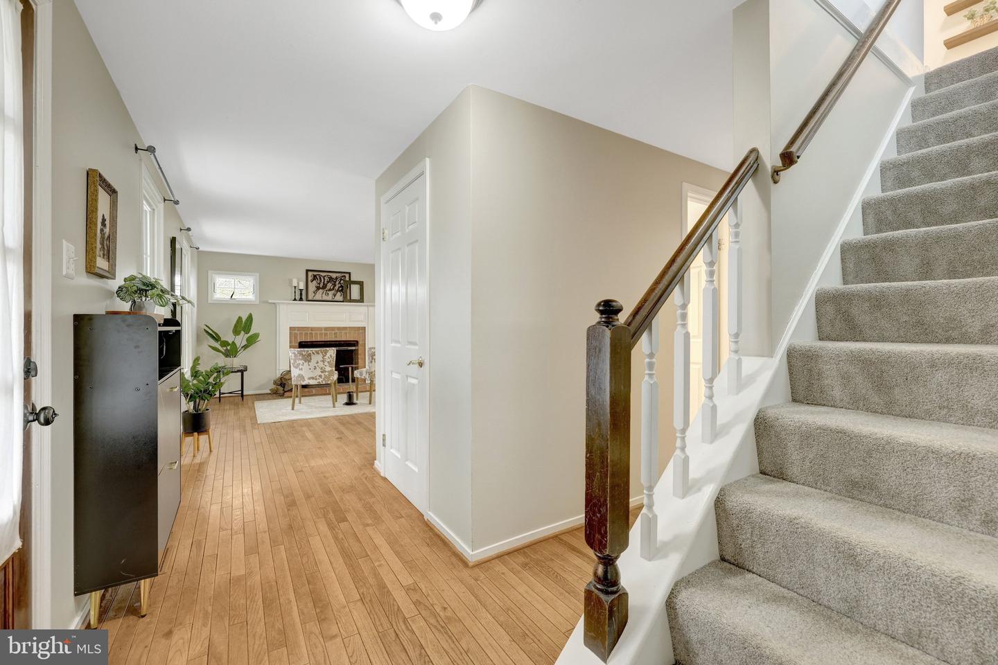 406 BLUE RIDGE AVE NE, LEESBURG, Virginia 20176, 4 Bedrooms Bedrooms, ,3 BathroomsBathrooms,Residential,For sale,406 BLUE RIDGE AVE NE,VALO2115754 MLS # VALO2115754