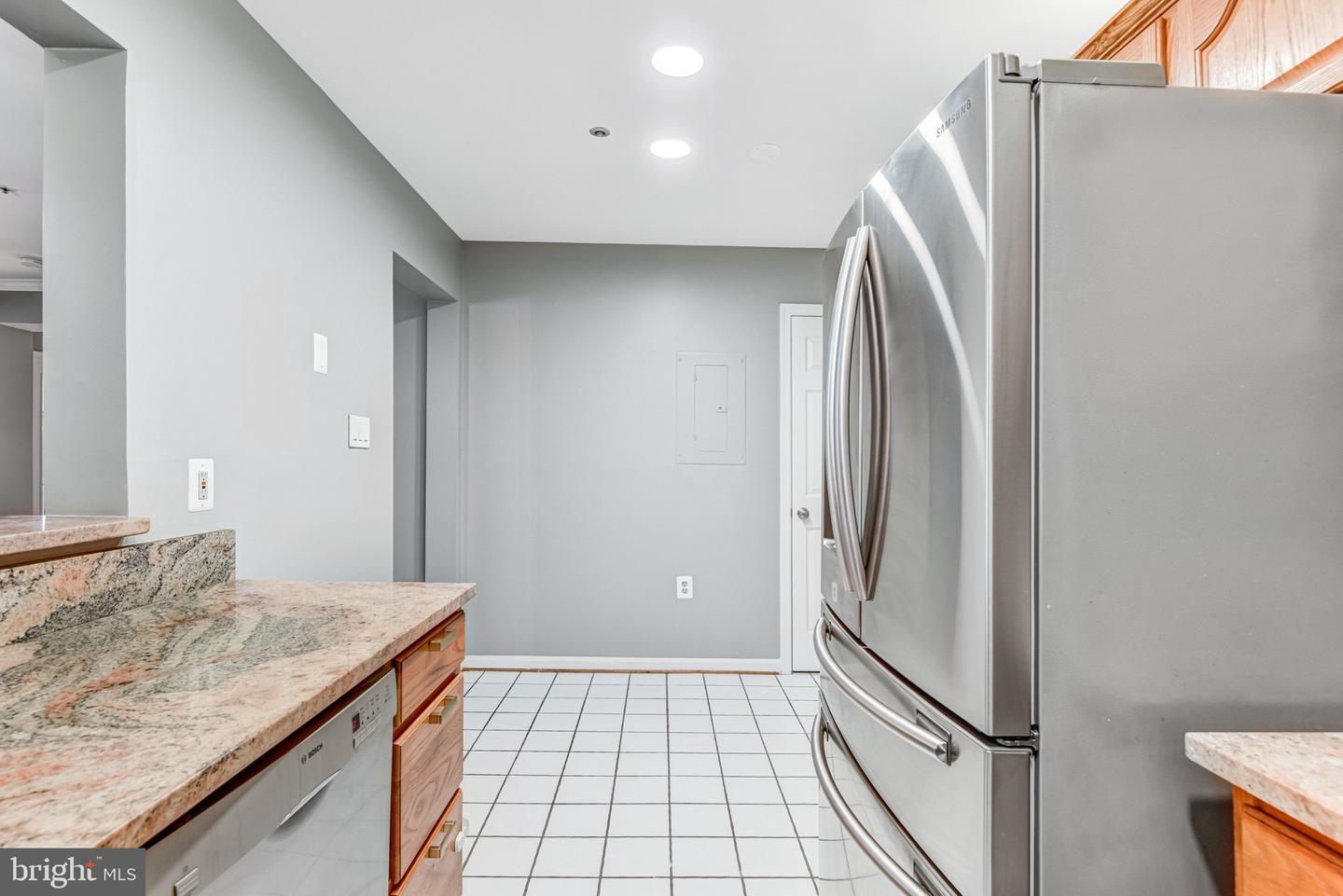 11732 ROCKAWAY LN #99, FAIRFAX, Virginia 22030, 3 Bedrooms Bedrooms, ,2 BathroomsBathrooms,Residential,For sale,11732 ROCKAWAY LN #99,VAFX2291492 MLS # VAFX2291492