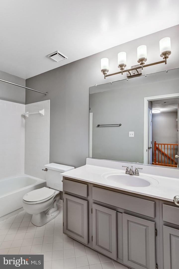 11732 ROCKAWAY LN #99, FAIRFAX, Virginia 22030, 3 Bedrooms Bedrooms, ,2 BathroomsBathrooms,Residential,For sale,11732 ROCKAWAY LN #99,VAFX2291492 MLS # VAFX2291492