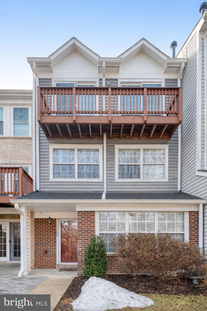 11732 ROCKAWAY LN #99, FAIRFAX, Virginia 22030, 3 Bedrooms Bedrooms, ,2 BathroomsBathrooms,Residential,For sale,11732 ROCKAWAY LN #99,VAFX2291492 MLS # VAFX2291492