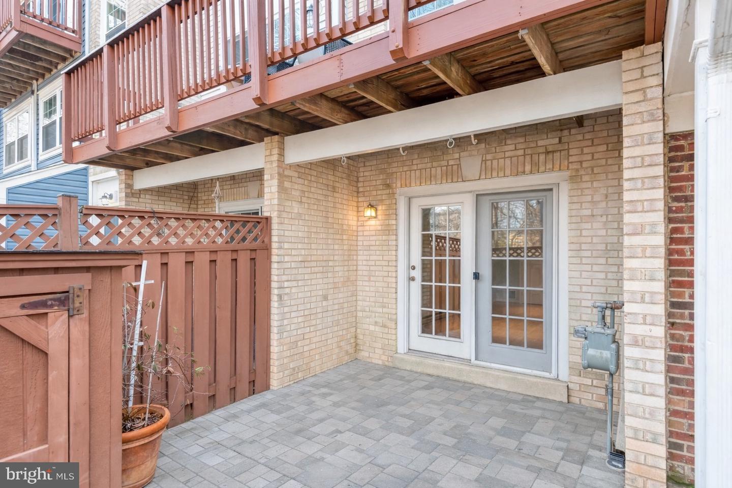 11732 ROCKAWAY LN #99, FAIRFAX, Virginia 22030, 3 Bedrooms Bedrooms, ,2 BathroomsBathrooms,Residential,For sale,11732 ROCKAWAY LN #99,VAFX2291492 MLS # VAFX2291492