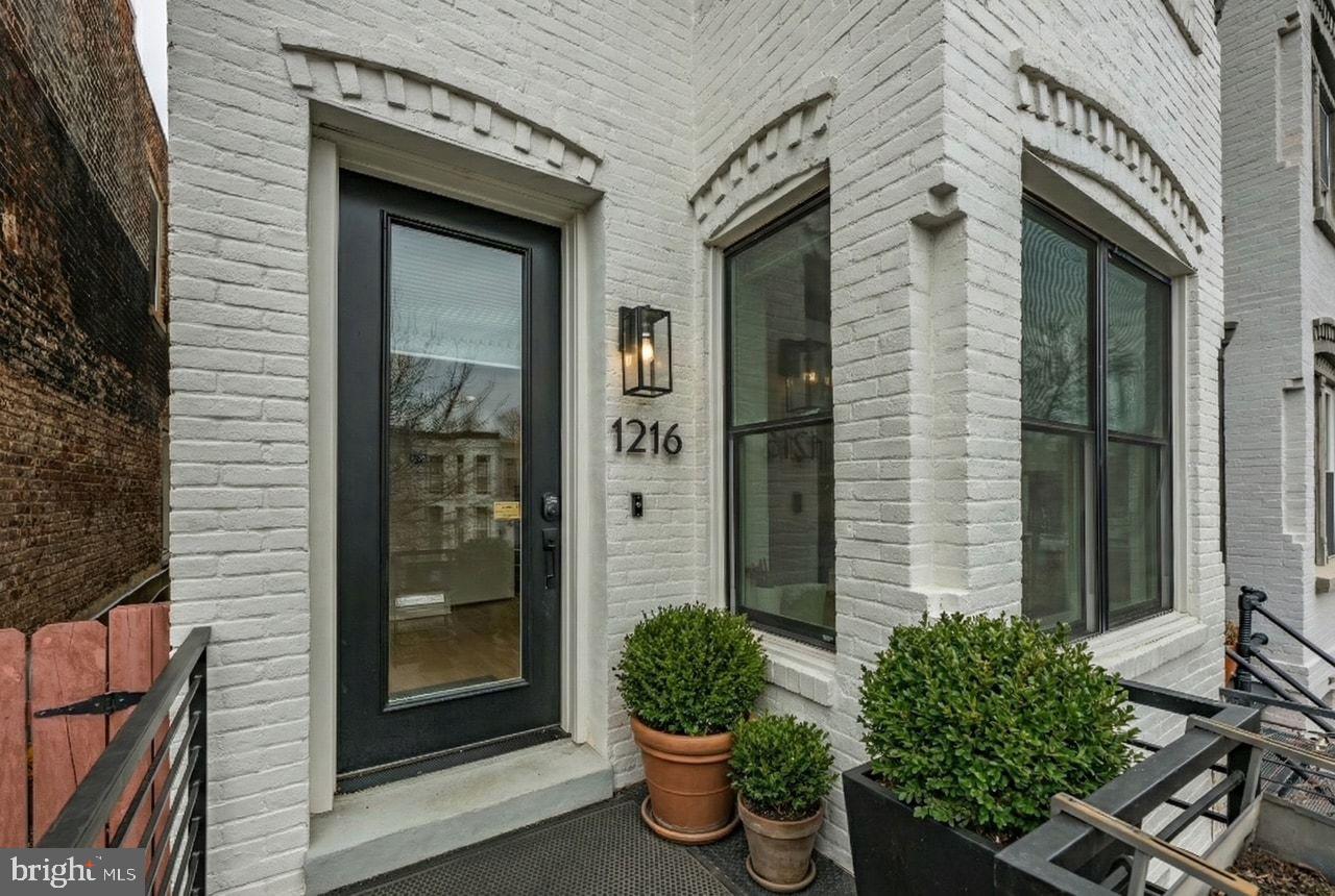 1216 I ST NE #A, WASHINGTON, District Of Columbia 20002, 4 Bedrooms Bedrooms, ,3 BathroomsBathrooms,Residential,For sale,1216 I ST NE #A,DCDC2246602 MLS # DCDC2246602