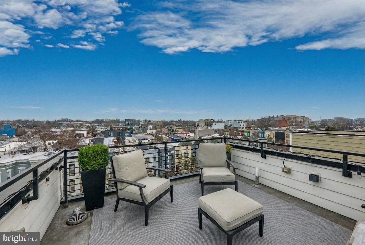 1216 I ST NE #A, WASHINGTON, District Of Columbia 20002, 4 Bedrooms Bedrooms, ,3 BathroomsBathrooms,Residential,For sale,1216 I ST NE #A,DCDC2246602 MLS # DCDC2246602