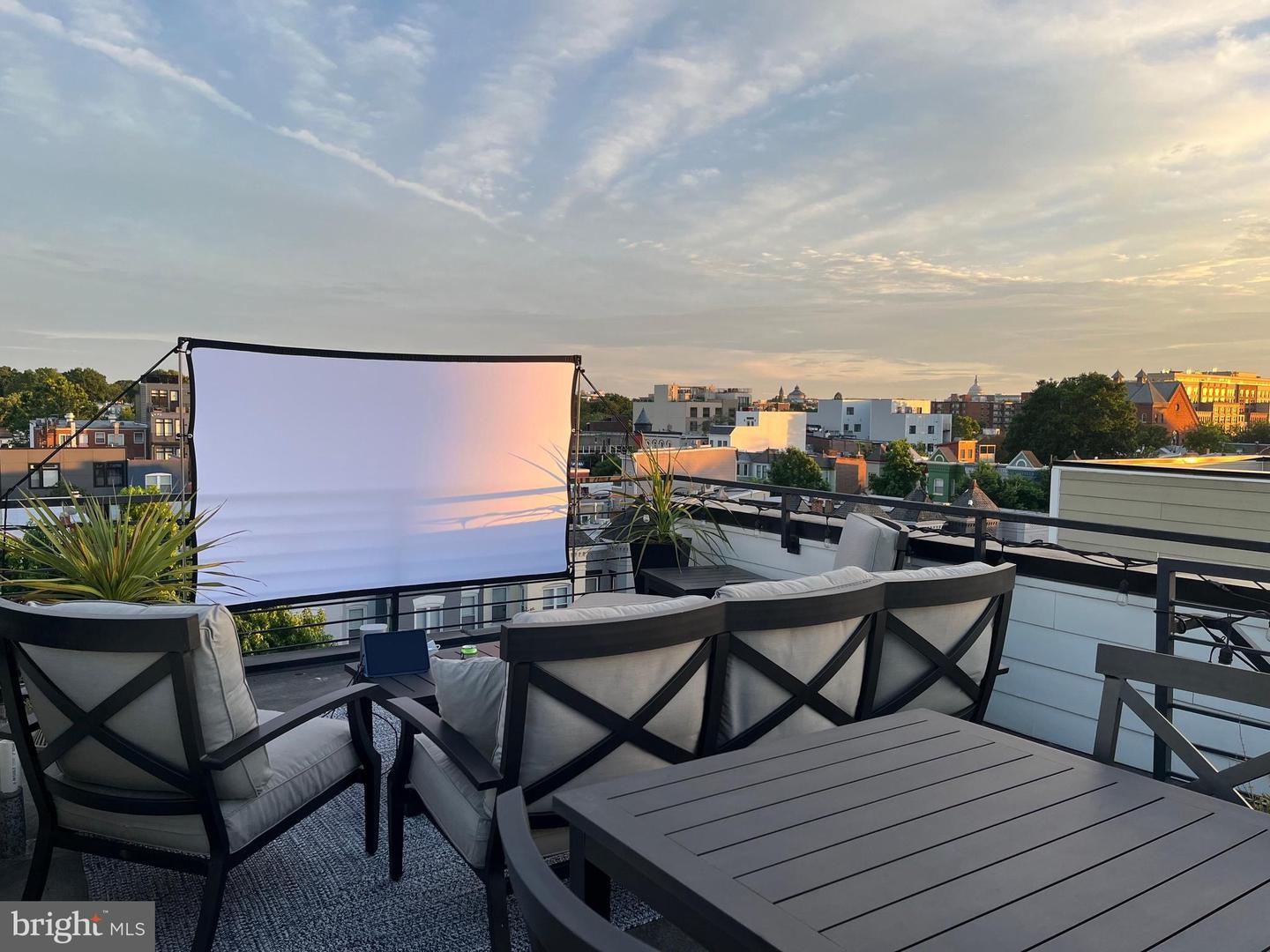 1216 I ST NE #A, WASHINGTON, District Of Columbia 20002, 4 Bedrooms Bedrooms, ,3 BathroomsBathrooms,Residential,For sale,1216 I ST NE #A,DCDC2246602 MLS # DCDC2246602