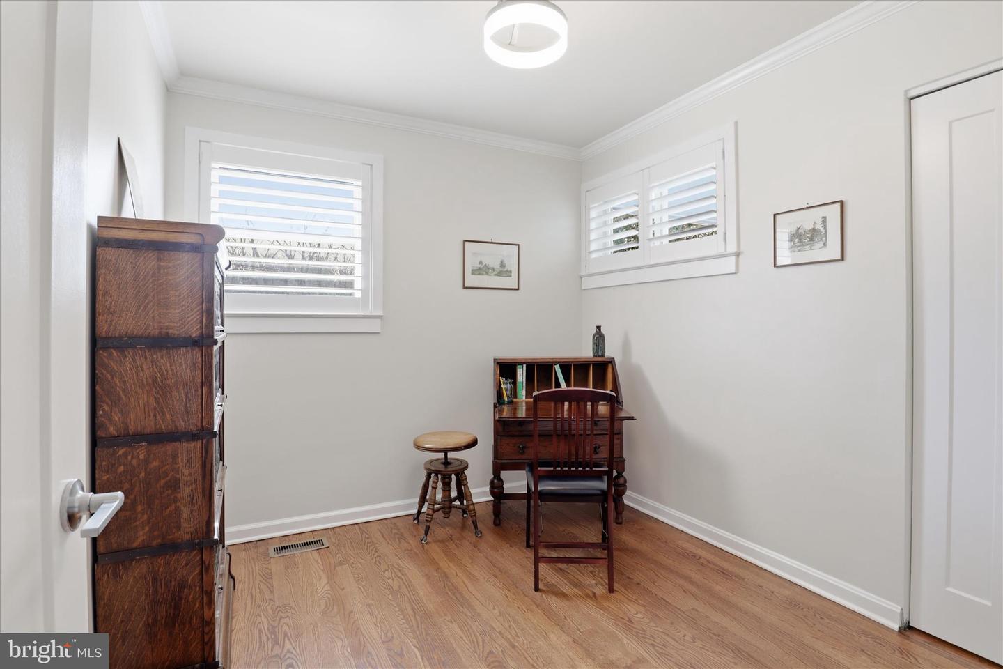 2204 SHIVER DR, ALEXANDRIA, Virginia 22307, 4 Bedrooms Bedrooms, ,3 BathroomsBathrooms,Residential,For sale,2204 SHIVER DR,VAFX2291612 MLS # VAFX2291612