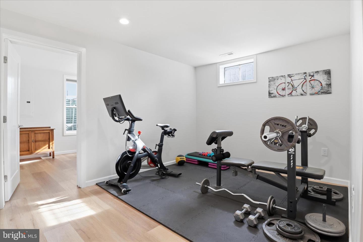 2204 SHIVER DR, ALEXANDRIA, Virginia 22307, 4 Bedrooms Bedrooms, ,3 BathroomsBathrooms,Residential,For sale,2204 SHIVER DR,VAFX2291612 MLS # VAFX2291612