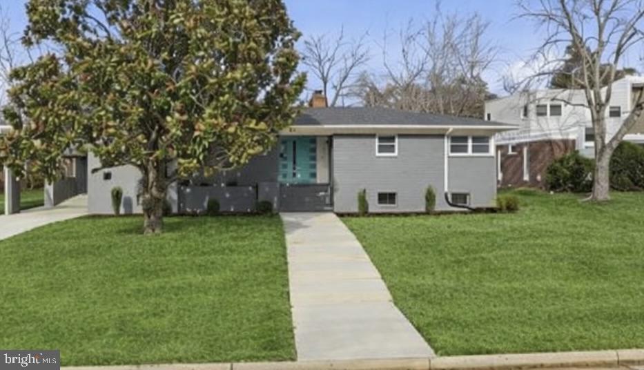 2204 SHIVER DR, ALEXANDRIA, Virginia 22307, 4 Bedrooms Bedrooms, ,3 BathroomsBathrooms,Residential,For sale,2204 SHIVER DR,VAFX2291612 MLS # VAFX2291612