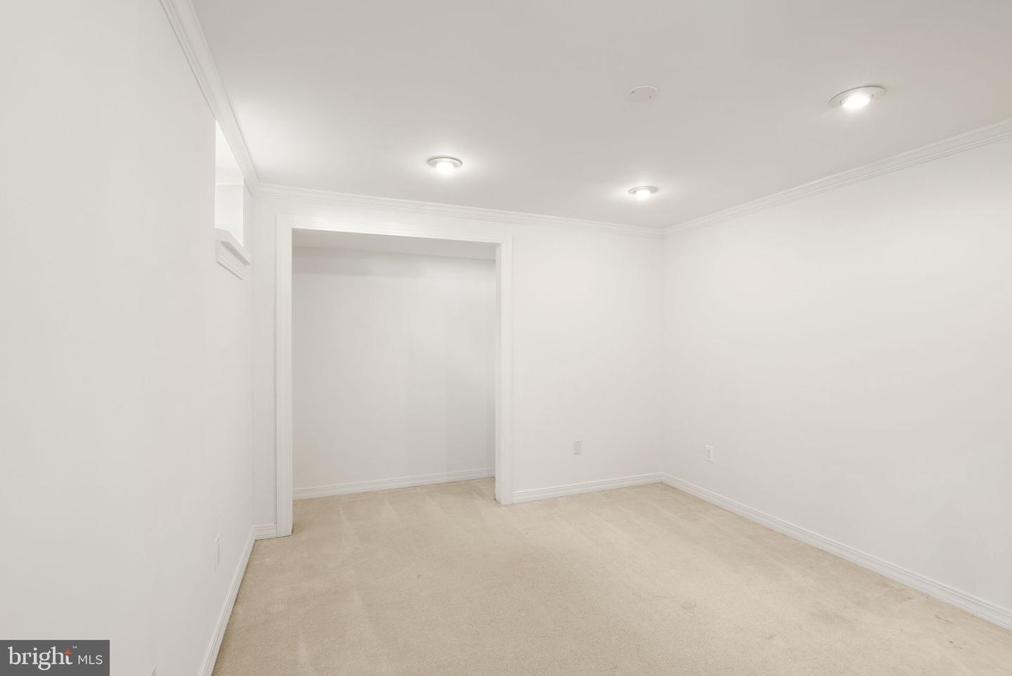 20504 DEERWATCH PL, ASHBURN, Virginia 20147, 4 Bedrooms Bedrooms, ,2 BathroomsBathrooms,Residential,For sale,20504 DEERWATCH PL,VALO2116246 MLS # VALO2116246