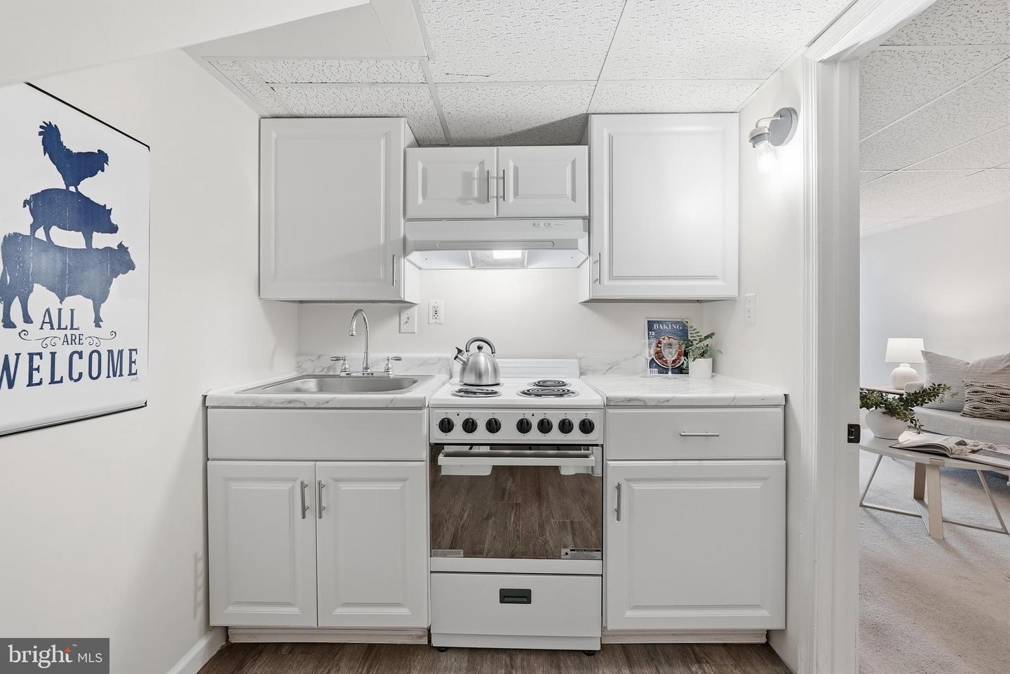 216 ASCOT PL NE, WASHINGTON, District Of Columbia 20002, 3 Bedrooms Bedrooms, ,3 BathroomsBathrooms,Residential,For sale,216 ASCOT PL NE,DCDC2246894 MLS # DCDC2246894