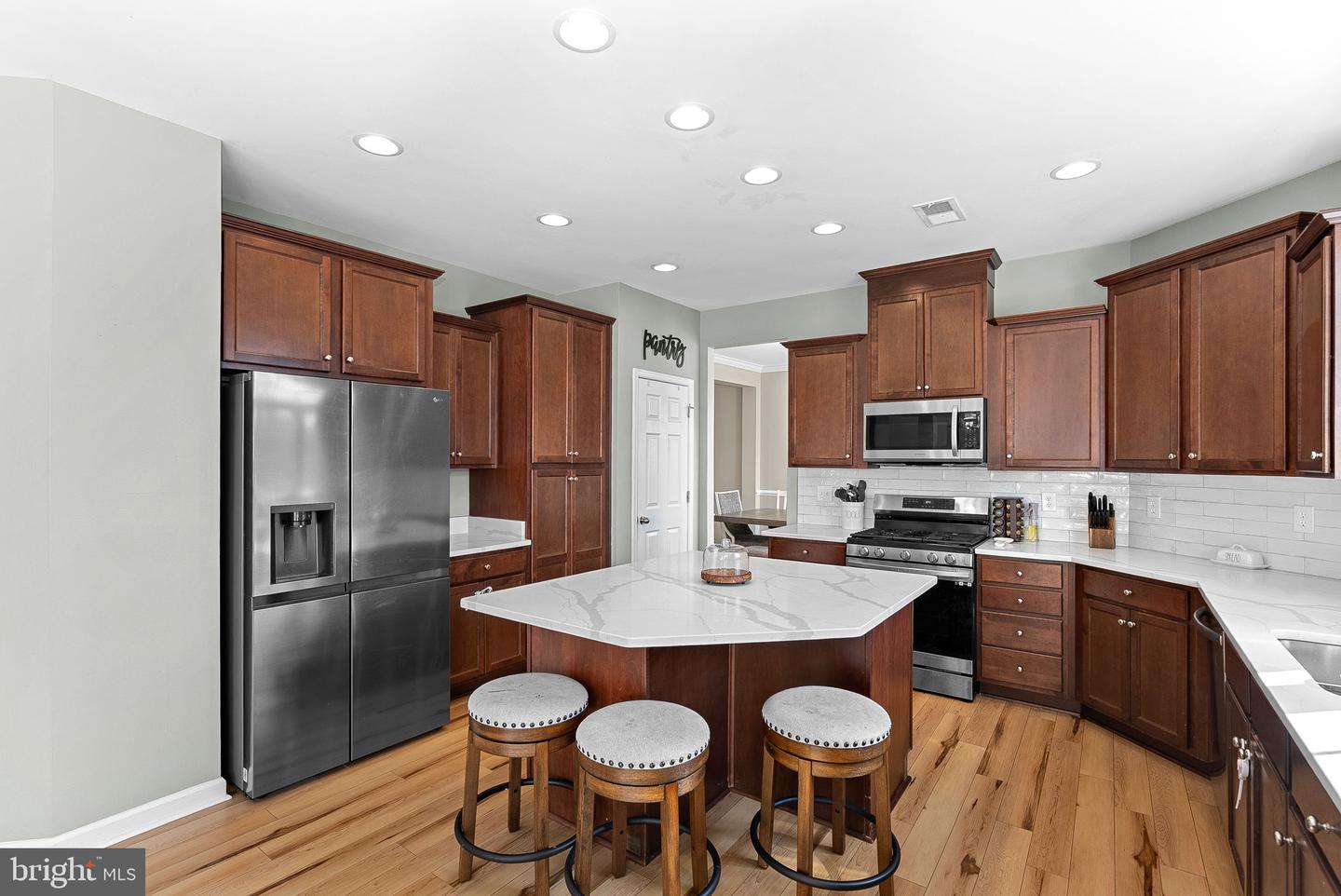 110 SETTING SUN CT, STEPHENSON, Virginia 22656, 5 Bedrooms Bedrooms, ,3 BathroomsBathrooms,Residential,For sale,110 SETTING SUN CT,VAFV2039716 MLS # VAFV2039716