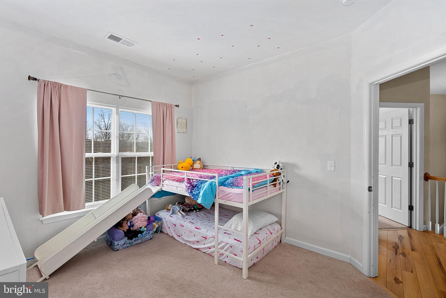 110 SETTING SUN CT, STEPHENSON, Virginia 22656, 5 Bedrooms Bedrooms, ,3 BathroomsBathrooms,Residential,For sale,110 SETTING SUN CT,VAFV2039716 MLS # VAFV2039716