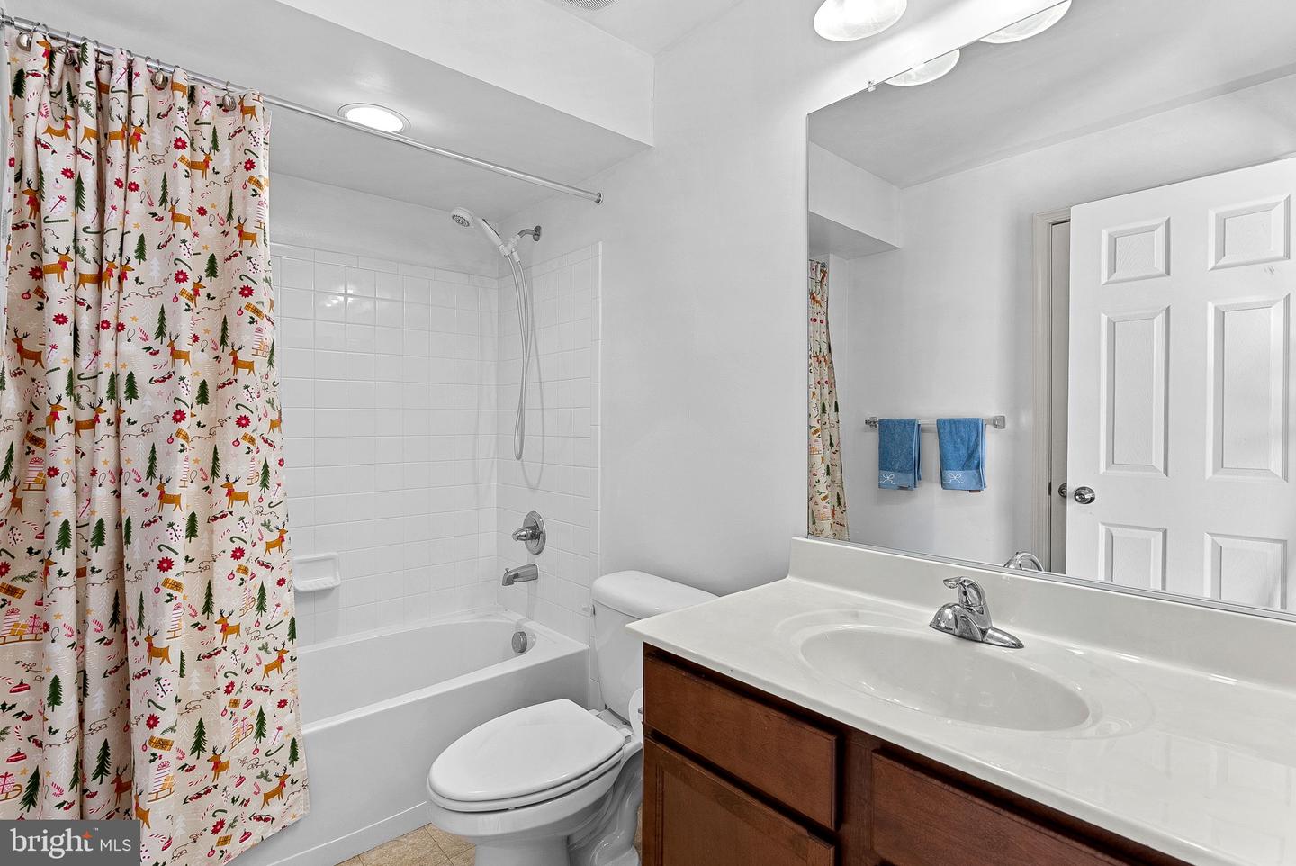 110 SETTING SUN CT, STEPHENSON, Virginia 22656, 5 Bedrooms Bedrooms, ,3 BathroomsBathrooms,Residential,For sale,110 SETTING SUN CT,VAFV2039716 MLS # VAFV2039716