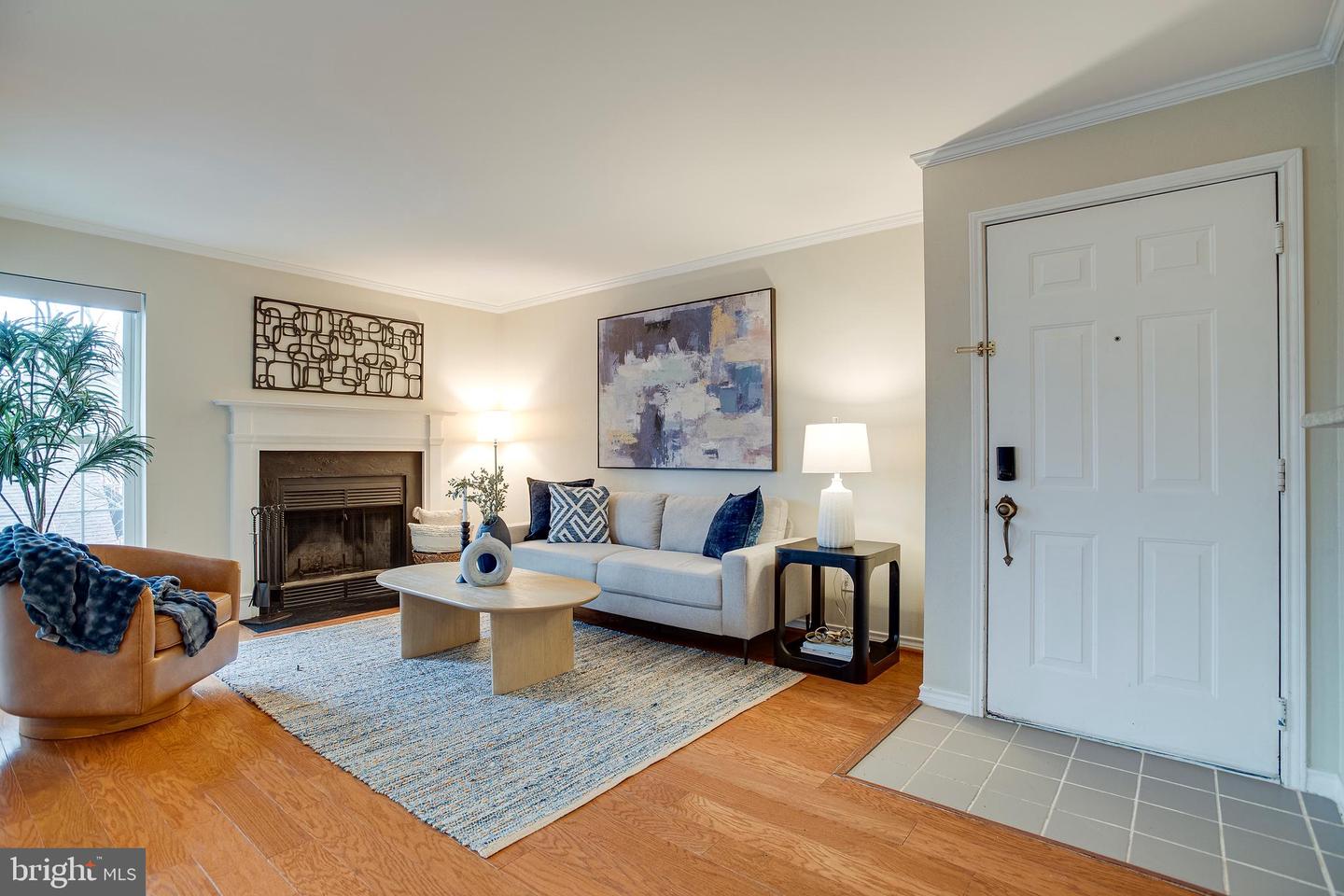 1534 LINCOLN WAY #202, MCLEAN, Virginia 22102, 1 Bedroom Bedrooms, 2 Rooms Rooms,1 BathroomBathrooms,Residential,For sale,1534 LINCOLN WAY #202,VAFX2292066 MLS # VAFX2292066 1534 LINCOLN WAY #202, MCLEAN, Virginia 22102, 1 Bedroom Bedrooms, 2 Rooms Rooms,1 BathroomBathrooms,Residential,For sale,1534 LINCOLN WAY #202,VAFX2292066 MLS # VAFX2292066