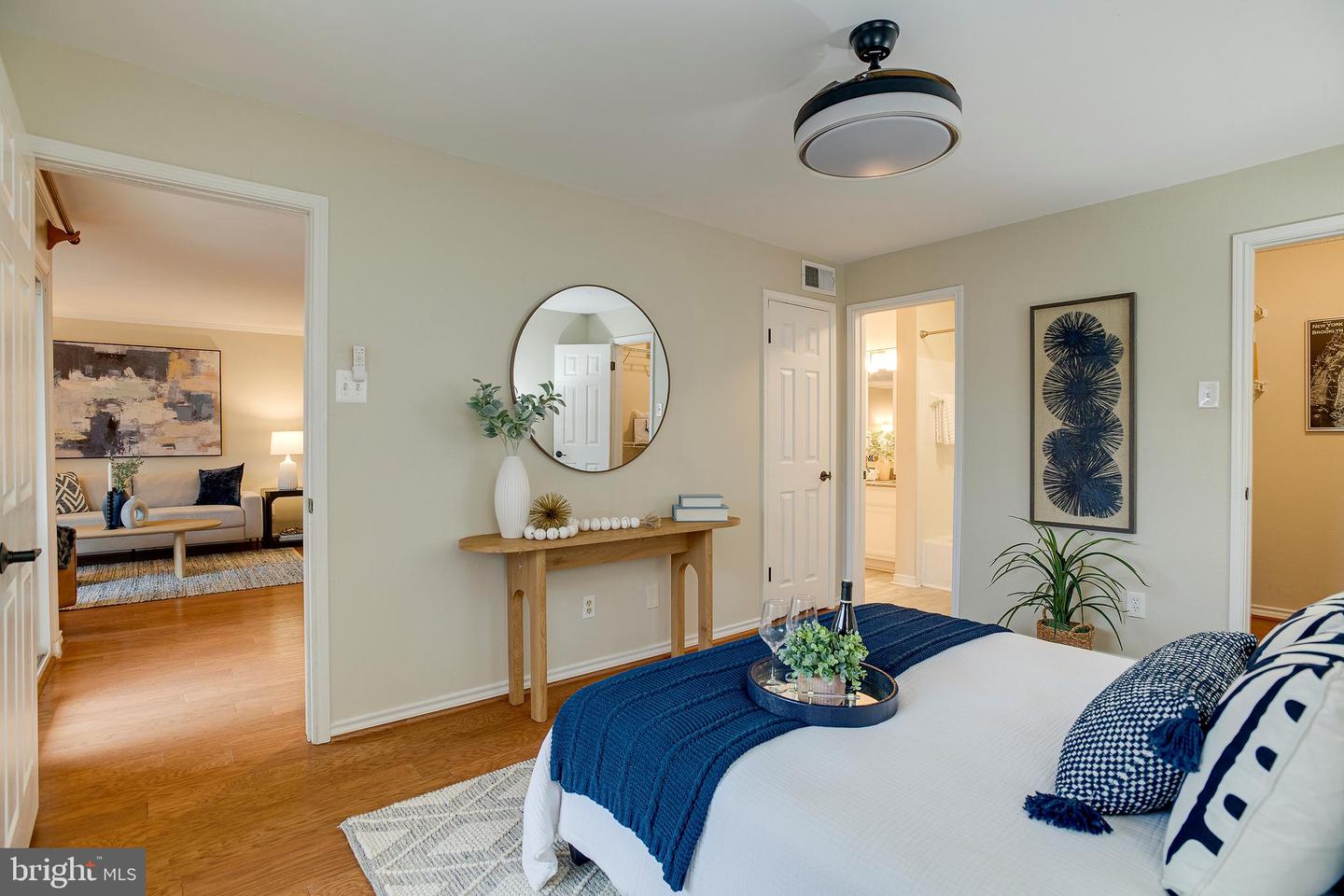 1534 LINCOLN WAY #202, MCLEAN, Virginia 22102, 1 Bedroom Bedrooms, 2 Rooms Rooms,1 BathroomBathrooms,Residential,For sale,1534 LINCOLN WAY #202,VAFX2292066 MLS # VAFX2292066 1534 LINCOLN WAY #202, MCLEAN, Virginia 22102, 1 Bedroom Bedrooms, 2 Rooms Rooms,1 BathroomBathrooms,Residential,For sale,1534 LINCOLN WAY #202,VAFX2292066 MLS # VAFX2292066