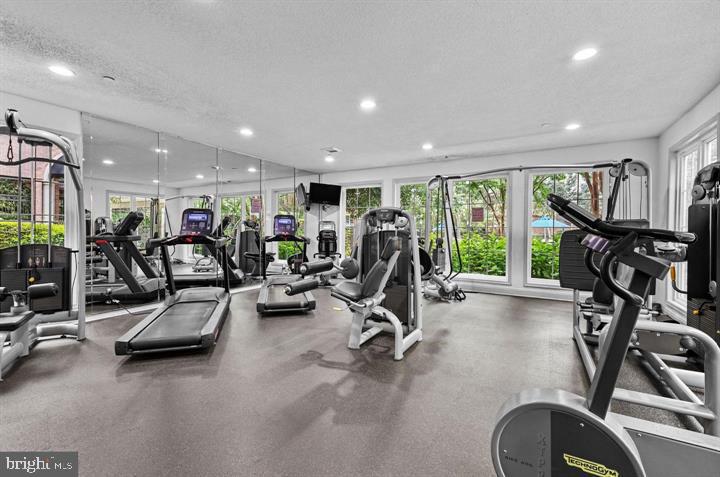 1534 LINCOLN WAY #202, MCLEAN, Virginia 22102, 1 Bedroom Bedrooms, 2 Rooms Rooms,1 BathroomBathrooms,Residential,For sale,1534 LINCOLN WAY #202,VAFX2292066 MLS # VAFX2292066 1534 LINCOLN WAY #202, MCLEAN, Virginia 22102, 1 Bedroom Bedrooms, 2 Rooms Rooms,1 BathroomBathrooms,Residential,For sale,1534 LINCOLN WAY #202,VAFX2292066 MLS # VAFX2292066