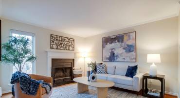 1534 LINCOLN WAY #202, MCLEAN, Virginia 22102, 1 Bedroom Bedrooms, 2 Rooms Rooms,1 BathroomBathrooms,Residential,For sale,1534 LINCOLN WAY #202,VAFX2292066 MLS # VAFX2292066