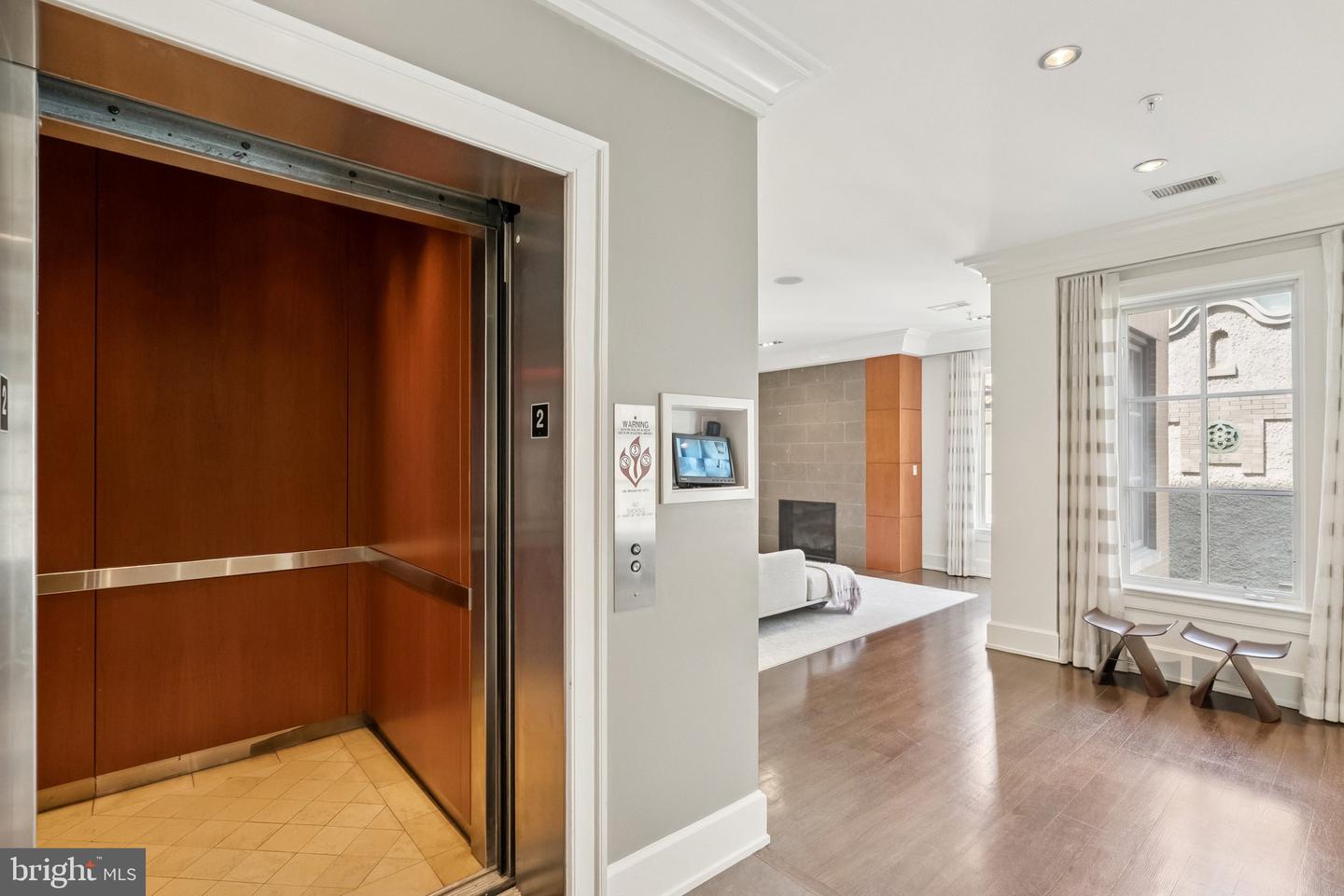 2120 WYOMING AVE NW #2, WASHINGTON, District Of Columbia 20008, 3 Bedrooms Bedrooms, ,2 BathroomsBathrooms,Residential,For sale,2120 WYOMING AVE NW #2,DCDC2247180 MLS # DCDC2247180