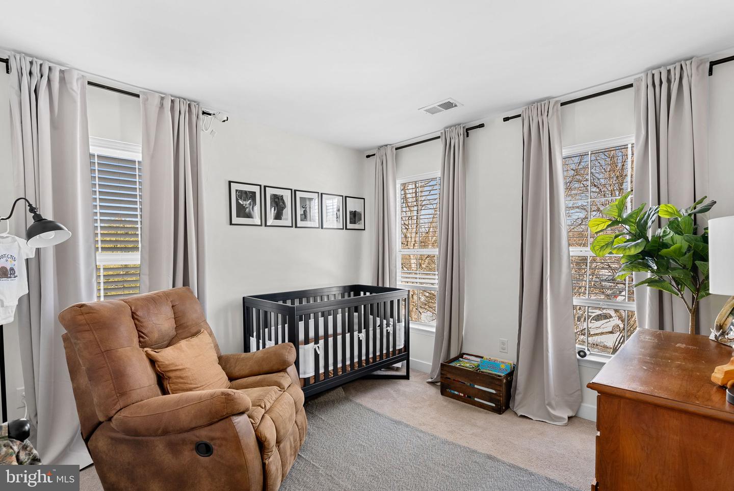 17525 BRISTOL TERRACE, ROUND HILL, Virginia 20141, 3 Bedrooms Bedrooms, ,3 BathroomsBathrooms,Residential,For sale,17525 BRISTOL TERRACE,VALO2116444 MLS # VALO2116444 17525 BRISTOL TERRACE, ROUND HILL, Virginia 20141, 3 Bedrooms Bedrooms, ,3 BathroomsBathrooms,Residential,For sale,17525 BRISTOL TERRACE,VALO2116444 MLS # VALO2116444