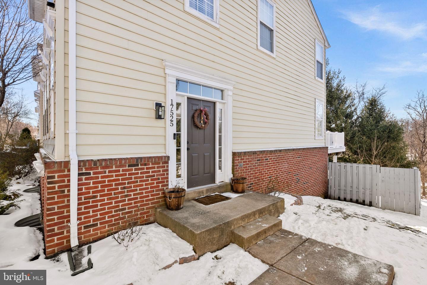 17525 BRISTOL TERRACE, ROUND HILL, Virginia 20141, 3 Bedrooms Bedrooms, ,3 BathroomsBathrooms,Residential,For sale,17525 BRISTOL TERRACE,VALO2116444 MLS # VALO2116444 17525 BRISTOL TERRACE, ROUND HILL, Virginia 20141, 3 Bedrooms Bedrooms, ,3 BathroomsBathrooms,Residential,For sale,17525 BRISTOL TERRACE,VALO2116444 MLS # VALO2116444