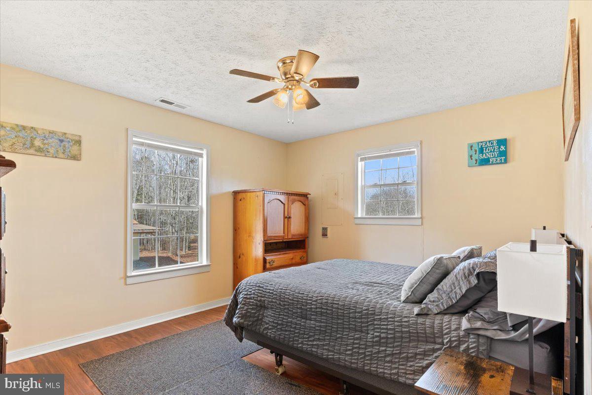 184 ANNA COVES, MINERAL, Virginia 23117, 3 Bedrooms Bedrooms, 5 Rooms Rooms,2 BathroomsBathrooms,Residential,For sale,184 ANNA COVES,VALA2009330 MLS # VALA2009330