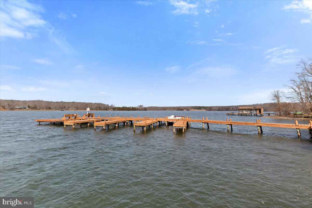 184 ANNA COVES, MINERAL, Virginia 23117, 3 Bedrooms Bedrooms, 5 Rooms Rooms,2 BathroomsBathrooms,Residential,For sale,184 ANNA COVES,VALA2009330 MLS # VALA2009330