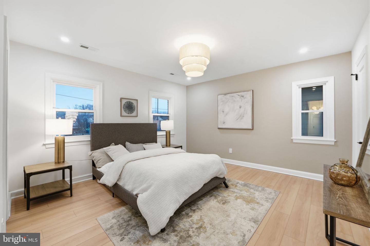 5520 NORTH CAPITOL ST NW, WASHINGTON, District Of Columbia 20011, 4 Bedrooms Bedrooms, ,3 BathroomsBathrooms,Residential,For sale,5520 NORTH CAPITOL ST NW,DCDC2247660 MLS # DCDC2247660