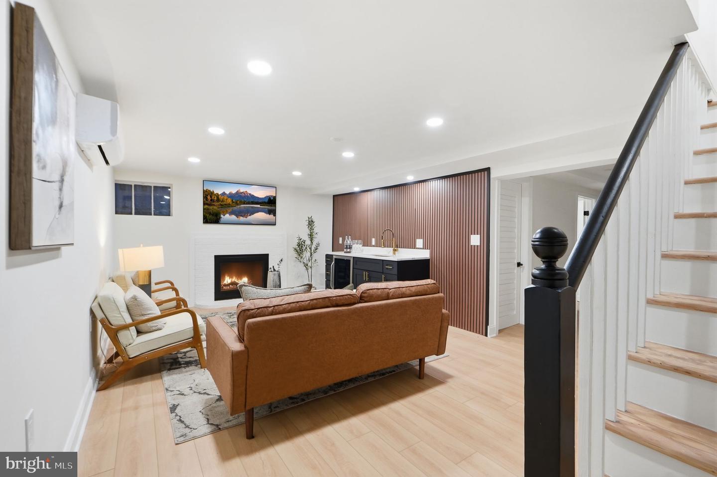 5520 NORTH CAPITOL ST NW, WASHINGTON, District Of Columbia 20011, 4 Bedrooms Bedrooms, ,3 BathroomsBathrooms,Residential,For sale,5520 NORTH CAPITOL ST NW,DCDC2247660 MLS # DCDC2247660