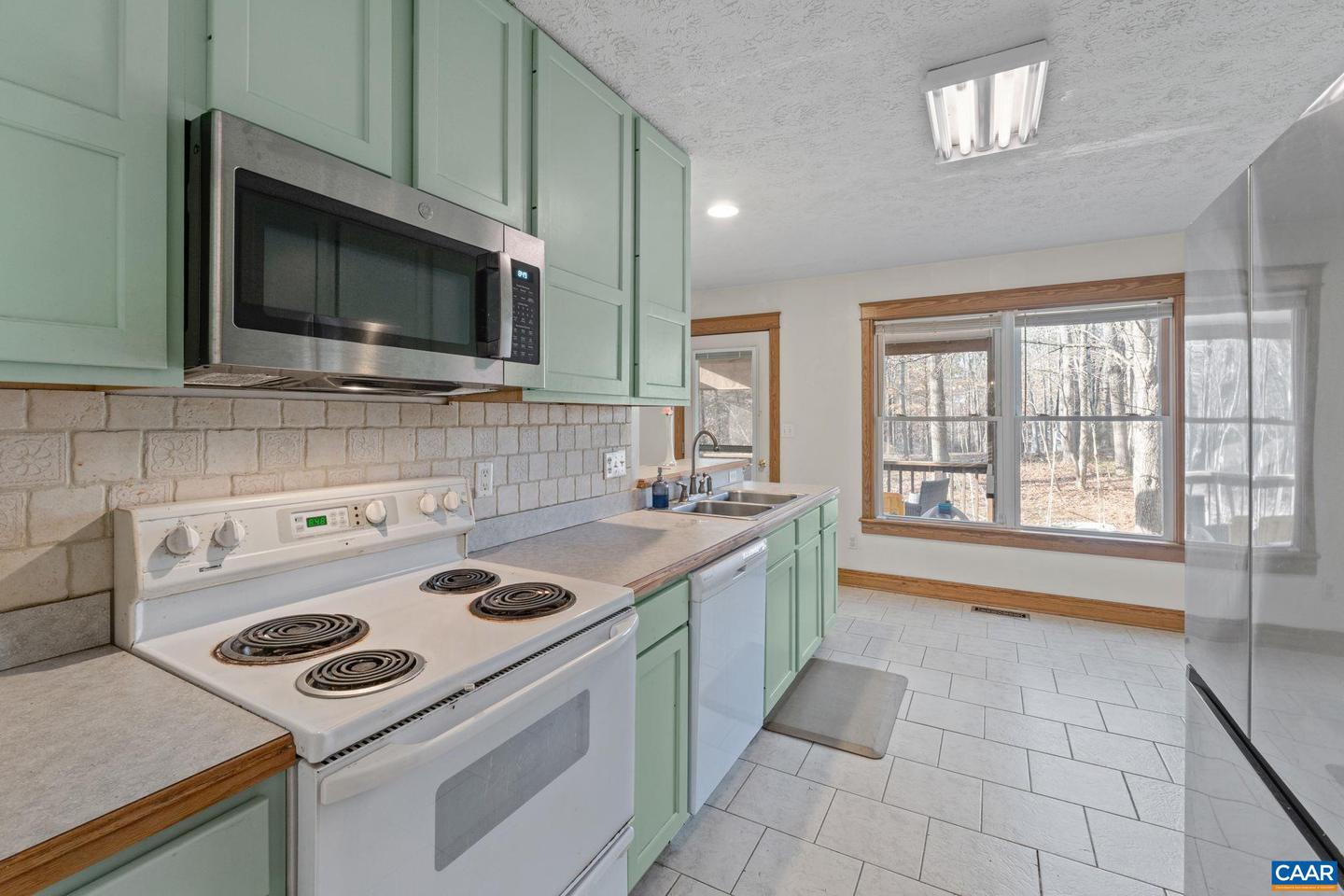 8 DEERPATH RD, PALMYRA, Virginia 22963, 3 Bedrooms Bedrooms, ,3 BathroomsBathrooms,Residential,For sale,8 DEERPATH RD,673637 MLS # 673637