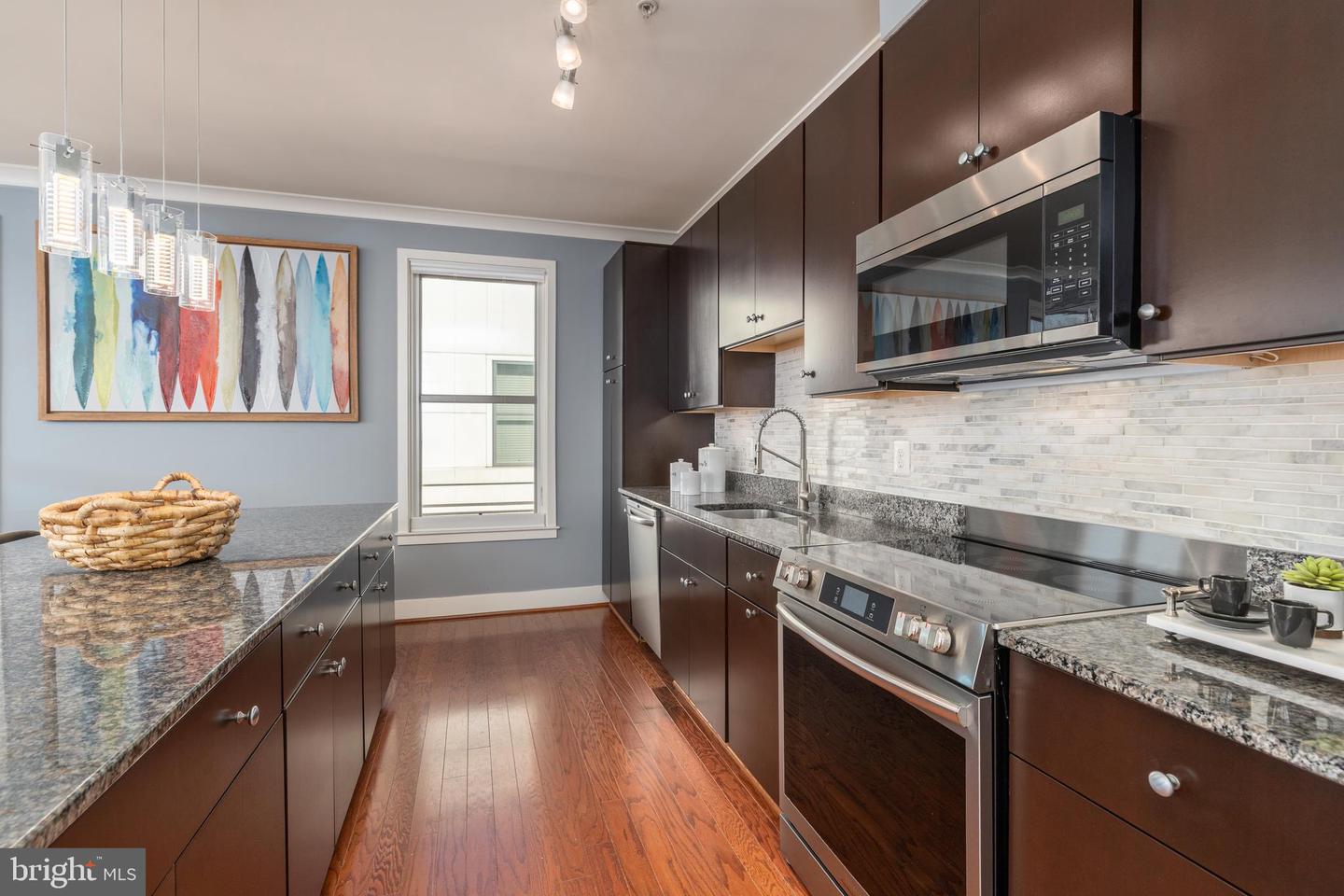 815 N PATRICK ST #407, ALEXANDRIA, Virginia 22314, 2 Bedrooms Bedrooms, ,2 BathroomsBathrooms,Residential,For sale,815 N PATRICK ST #407,VAAX2054488 MLS # VAAX2054488
