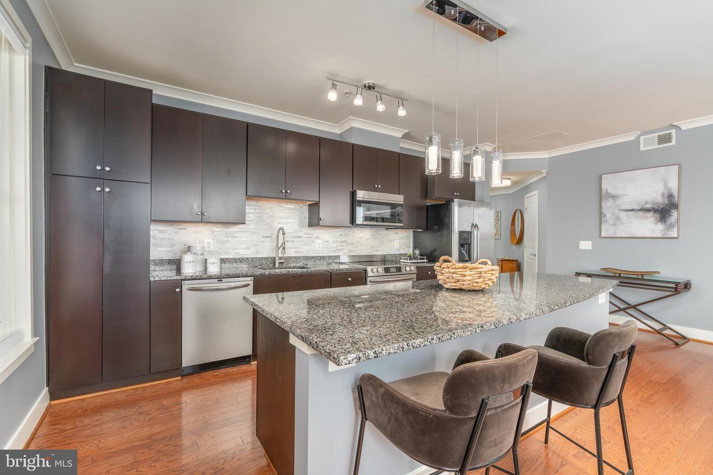 815 N PATRICK ST #407, ALEXANDRIA, Virginia 22314, 2 Bedrooms Bedrooms, ,2 BathroomsBathrooms,Residential,For sale,815 N PATRICK ST #407,VAAX2054488 MLS # VAAX2054488