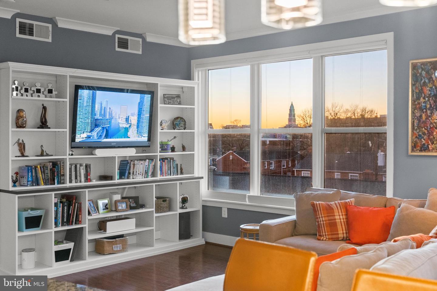 815 N PATRICK ST #407, ALEXANDRIA, Virginia 22314, 2 Bedrooms Bedrooms, ,2 BathroomsBathrooms,Residential,For sale,815 N PATRICK ST #407,VAAX2054488 MLS # VAAX2054488