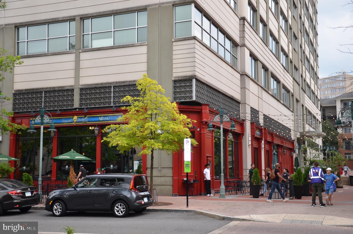 2713 24TH RD S #A & B, ARLINGTON, Virginia 22206, 4 Bedrooms Bedrooms, ,2 BathroomsBathrooms,Residential,For sale,2713 24TH RD S #A & B,VAAR2069310 MLS # VAAR2069310