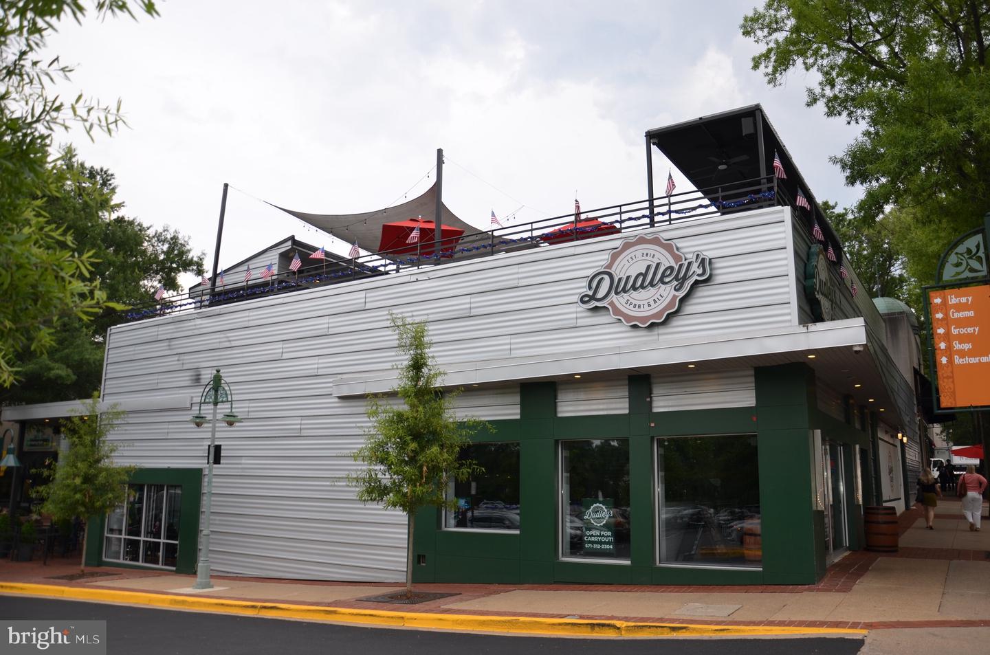 2713 24TH RD S #A & B, ARLINGTON, Virginia 22206, 4 Bedrooms Bedrooms, ,2 BathroomsBathrooms,Residential,For sale,2713 24TH RD S #A & B,VAAR2069310 MLS # VAAR2069310