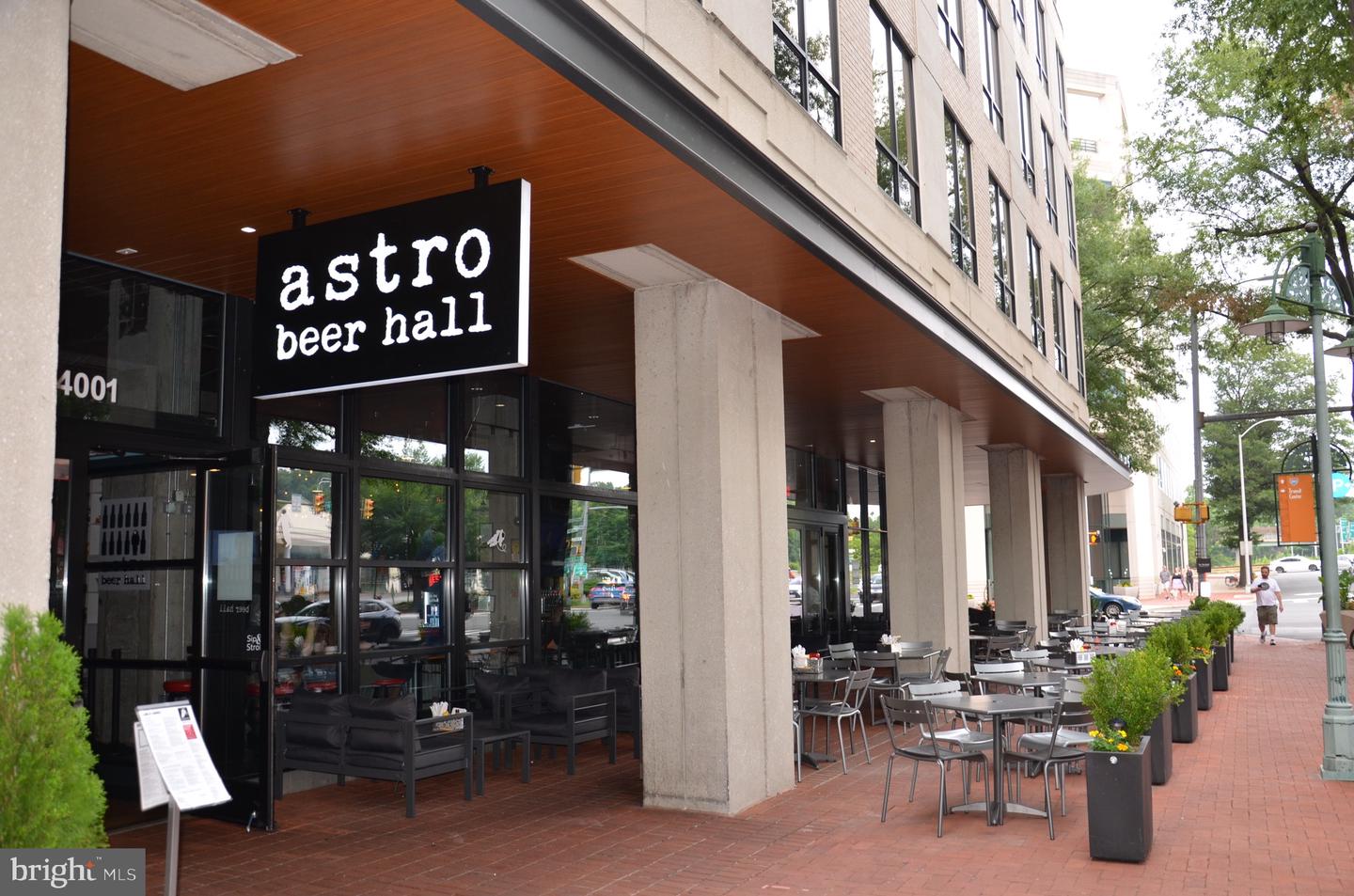 2713 24TH RD S #A & B, ARLINGTON, Virginia 22206, 4 Bedrooms Bedrooms, ,2 BathroomsBathrooms,Residential,For sale,2713 24TH RD S #A & B,VAAR2069310 MLS # VAAR2069310