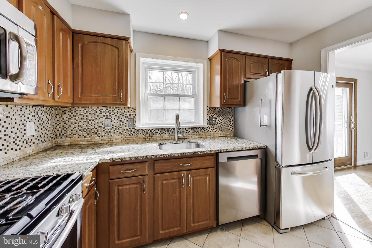 5300 EASTON DR, SPRINGFIELD, Virginia 22151, 4 Bedrooms Bedrooms, ,2 BathroomsBathrooms,Residential,For sale,5300 EASTON DR,VAFX2292812 MLS # VAFX2292812 5300 EASTON DR, SPRINGFIELD, Virginia 22151, 4 Bedrooms Bedrooms, ,2 BathroomsBathrooms,Residential,For sale,5300 EASTON DR,VAFX2292812 MLS # VAFX2292812