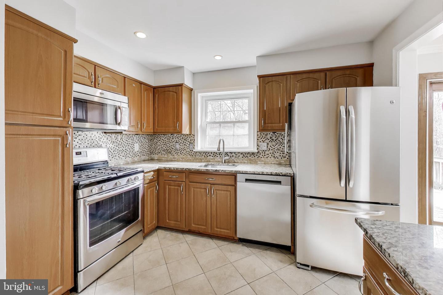 5300 EASTON DR, SPRINGFIELD, Virginia 22151, 4 Bedrooms Bedrooms, ,2 BathroomsBathrooms,Residential,For sale,5300 EASTON DR,VAFX2292812 MLS # VAFX2292812 5300 EASTON DR, SPRINGFIELD, Virginia 22151, 4 Bedrooms Bedrooms, ,2 BathroomsBathrooms,Residential,For sale,5300 EASTON DR,VAFX2292812 MLS # VAFX2292812