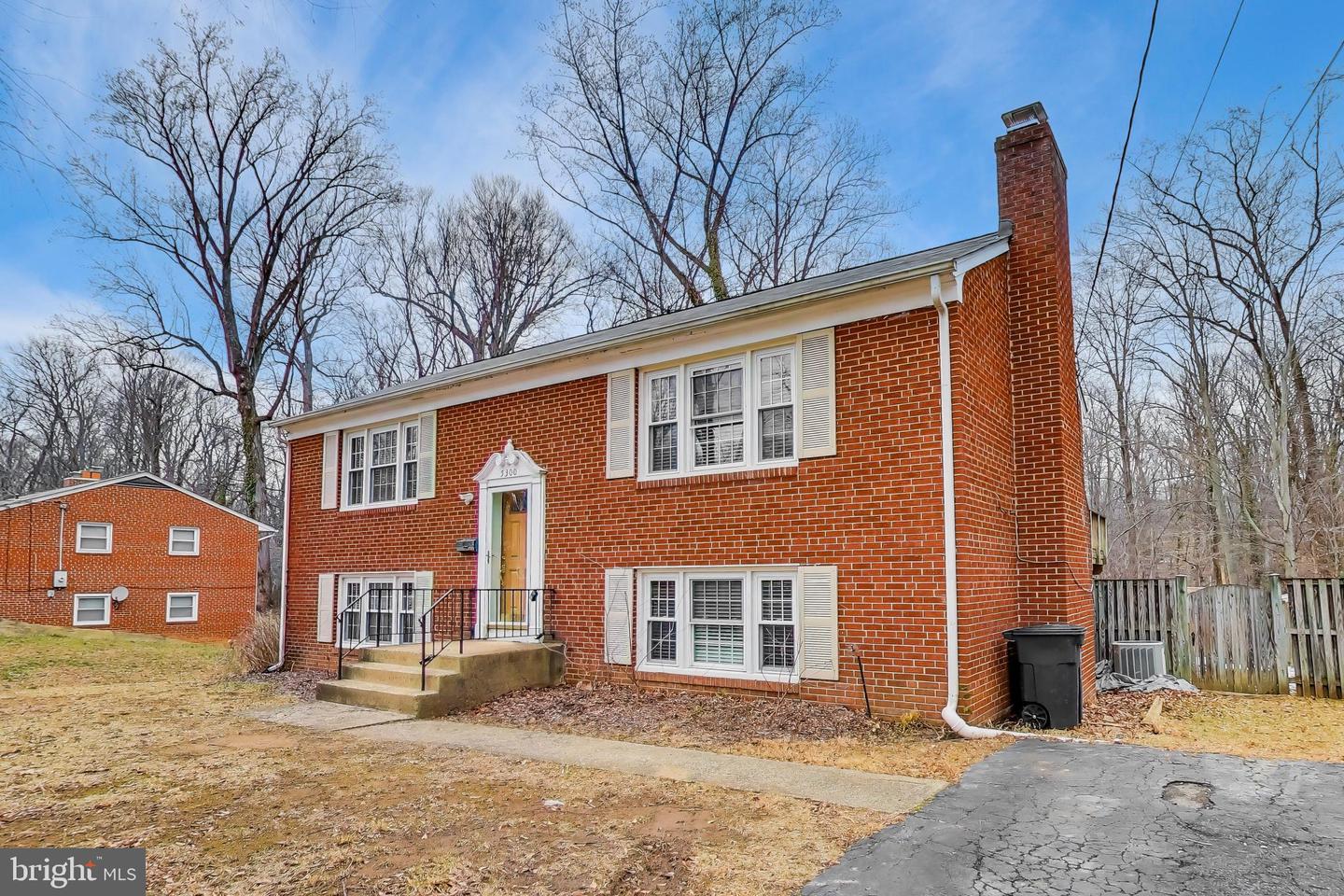 5300 EASTON DR, SPRINGFIELD, Virginia 22151, 4 Bedrooms Bedrooms, ,2 BathroomsBathrooms,Residential,For sale,5300 EASTON DR,VAFX2292812 MLS # VAFX2292812 5300 EASTON DR, SPRINGFIELD, Virginia 22151, 4 Bedrooms Bedrooms, ,2 BathroomsBathrooms,Residential,For sale,5300 EASTON DR,VAFX2292812 MLS # VAFX2292812