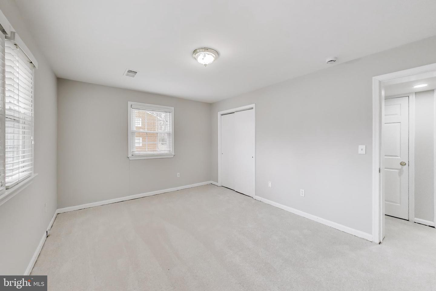 5300 EASTON DR, SPRINGFIELD, Virginia 22151, 4 Bedrooms Bedrooms, ,2 BathroomsBathrooms,Residential,For sale,5300 EASTON DR,VAFX2292812 MLS # VAFX2292812 5300 EASTON DR, SPRINGFIELD, Virginia 22151, 4 Bedrooms Bedrooms, ,2 BathroomsBathrooms,Residential,For sale,5300 EASTON DR,VAFX2292812 MLS # VAFX2292812