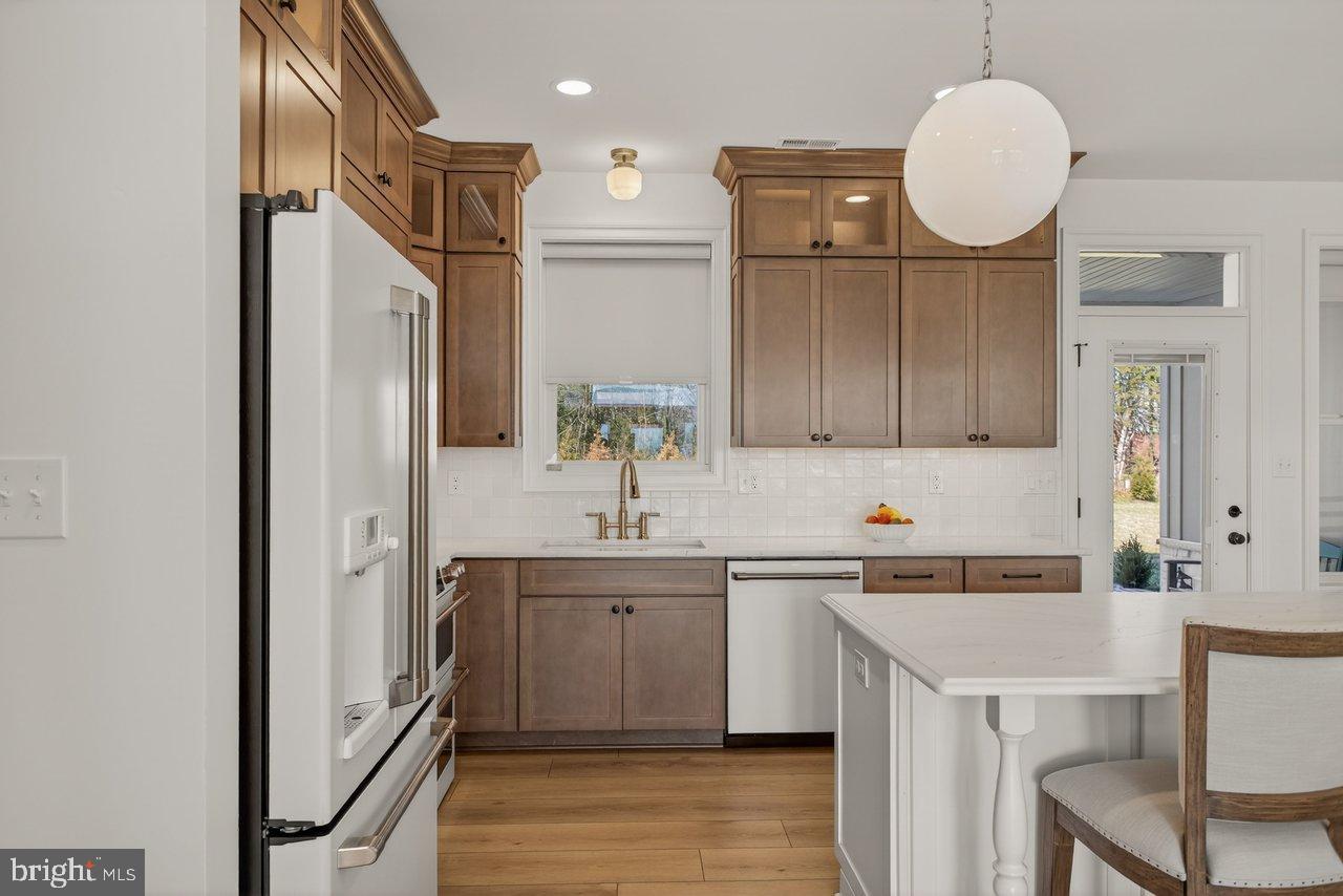 215 FORREST DR, LURAY, Virginia 22835, 3 Bedrooms Bedrooms, 7 Rooms Rooms,2 BathroomsBathrooms,Residential,For sale,215 FORREST DR,VAPA2006094 MLS # VAPA2006094 215 FORREST DR, LURAY, Virginia 22835, 3 Bedrooms Bedrooms, 7 Rooms Rooms,2 BathroomsBathrooms,Residential,For sale,215 FORREST DR,VAPA2006094 MLS # VAPA2006094