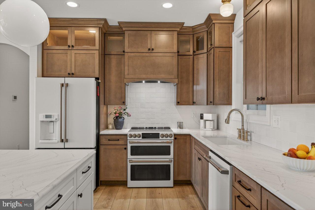 215 FORREST DR, LURAY, Virginia 22835, 3 Bedrooms Bedrooms, 7 Rooms Rooms,2 BathroomsBathrooms,Residential,For sale,215 FORREST DR,VAPA2006094 MLS # VAPA2006094 215 FORREST DR, LURAY, Virginia 22835, 3 Bedrooms Bedrooms, 7 Rooms Rooms,2 BathroomsBathrooms,Residential,For sale,215 FORREST DR,VAPA2006094 MLS # VAPA2006094