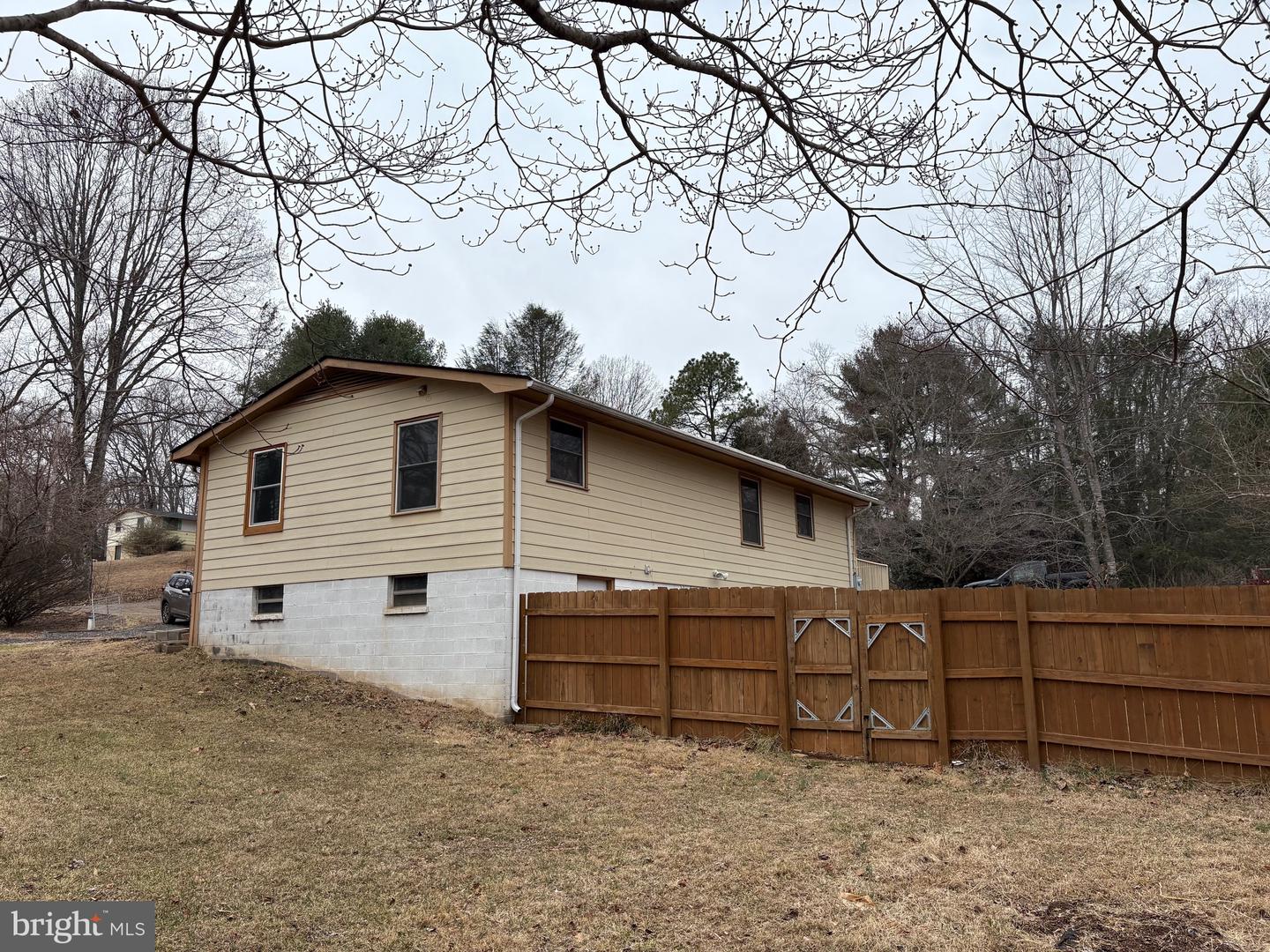 85 ELEMENTARY ACRES, MADISON, Virginia 22727, 3 Bedrooms Bedrooms, ,1 BathroomBathrooms,Residential,For sale,85 ELEMENTARY ACRES,VAMA2002620 MLS # VAMA2002620 85 ELEMENTARY ACRES, MADISON, Virginia 22727, 3 Bedrooms Bedrooms, ,1 BathroomBathrooms,Residential,For sale,85 ELEMENTARY ACRES,VAMA2002620 MLS # VAMA2002620