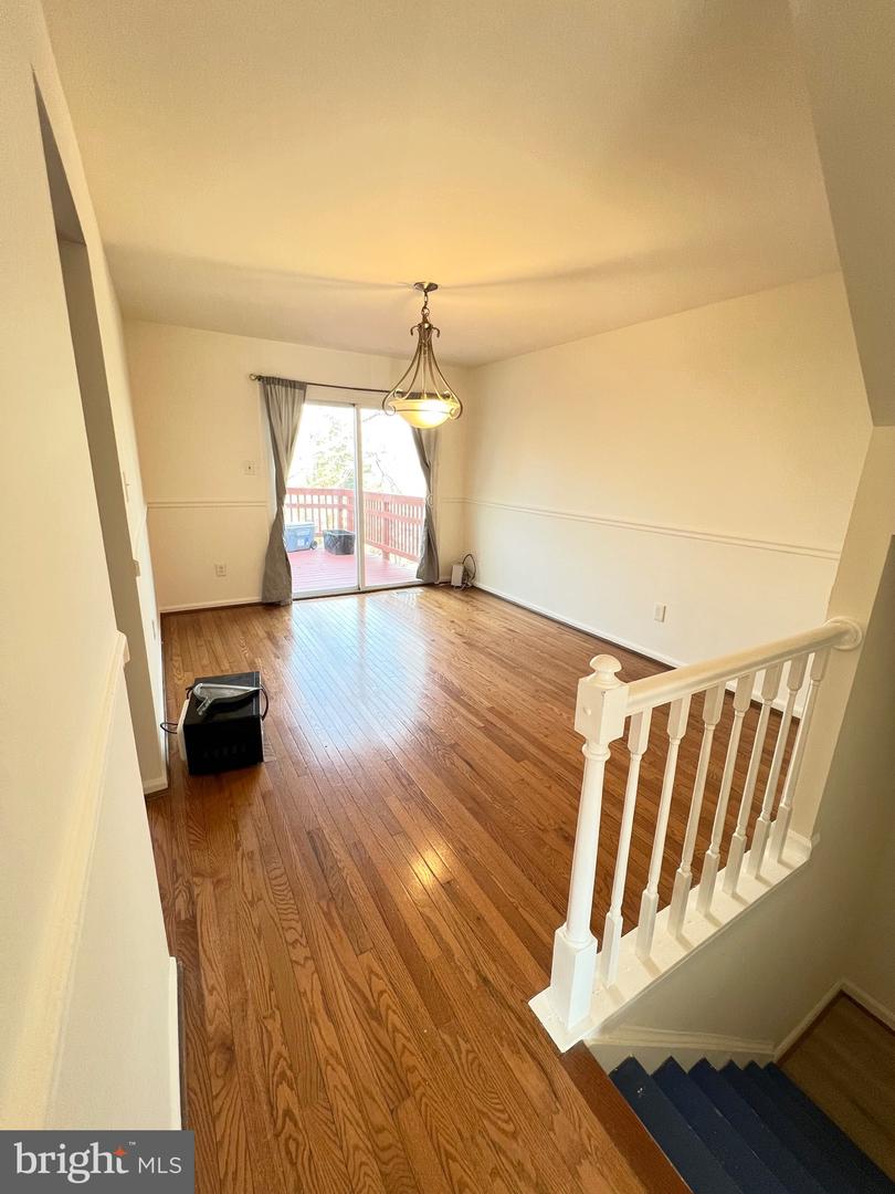 4504 BLUE JAY CT, WOODBRIDGE, Virginia 22193, 3 Bedrooms Bedrooms, 12 Rooms Rooms,2 BathroomsBathrooms,Residential,For sale,4504 BLUE JAY CT,VAPW2113404 MLS # VAPW2113404 4504 BLUE JAY CT, WOODBRIDGE, Virginia 22193, 3 Bedrooms Bedrooms, 12 Rooms Rooms,2 BathroomsBathrooms,Residential,For sale,4504 BLUE JAY CT,VAPW2113404 MLS # VAPW2113404