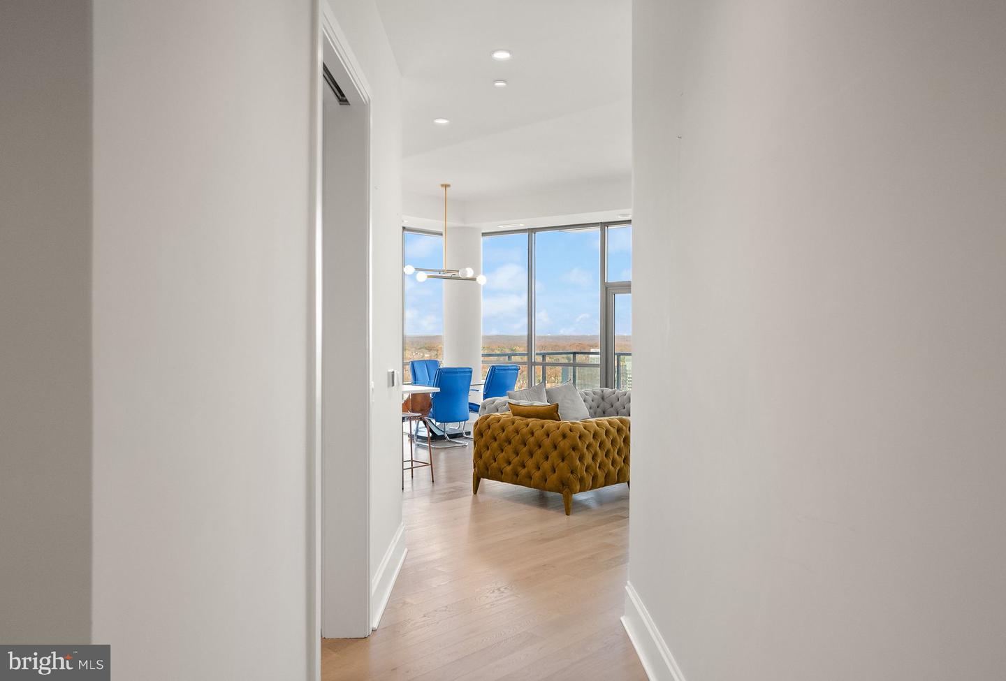 7887 JONES BRANCH DR #1802, MCLEAN, Virginia 22102, 2 Bedrooms Bedrooms, ,2 BathroomsBathrooms,Residential,For sale,7887 JONES BRANCH DR #1802,VAFX2293090 MLS # VAFX2293090 7887 JONES BRANCH DR #1802, MCLEAN, Virginia 22102, 2 Bedrooms Bedrooms, ,2 BathroomsBathrooms,Residential,For sale,7887 JONES BRANCH DR #1802,VAFX2293090 MLS # VAFX2293090