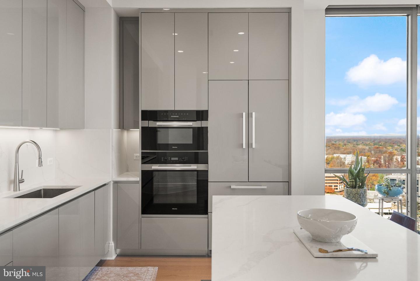 7887 JONES BRANCH DR #1802, MCLEAN, Virginia 22102, 2 Bedrooms Bedrooms, ,2 BathroomsBathrooms,Residential,For sale,7887 JONES BRANCH DR #1802,VAFX2293090 MLS # VAFX2293090 7887 JONES BRANCH DR #1802, MCLEAN, Virginia 22102, 2 Bedrooms Bedrooms, ,2 BathroomsBathrooms,Residential,For sale,7887 JONES BRANCH DR #1802,VAFX2293090 MLS # VAFX2293090