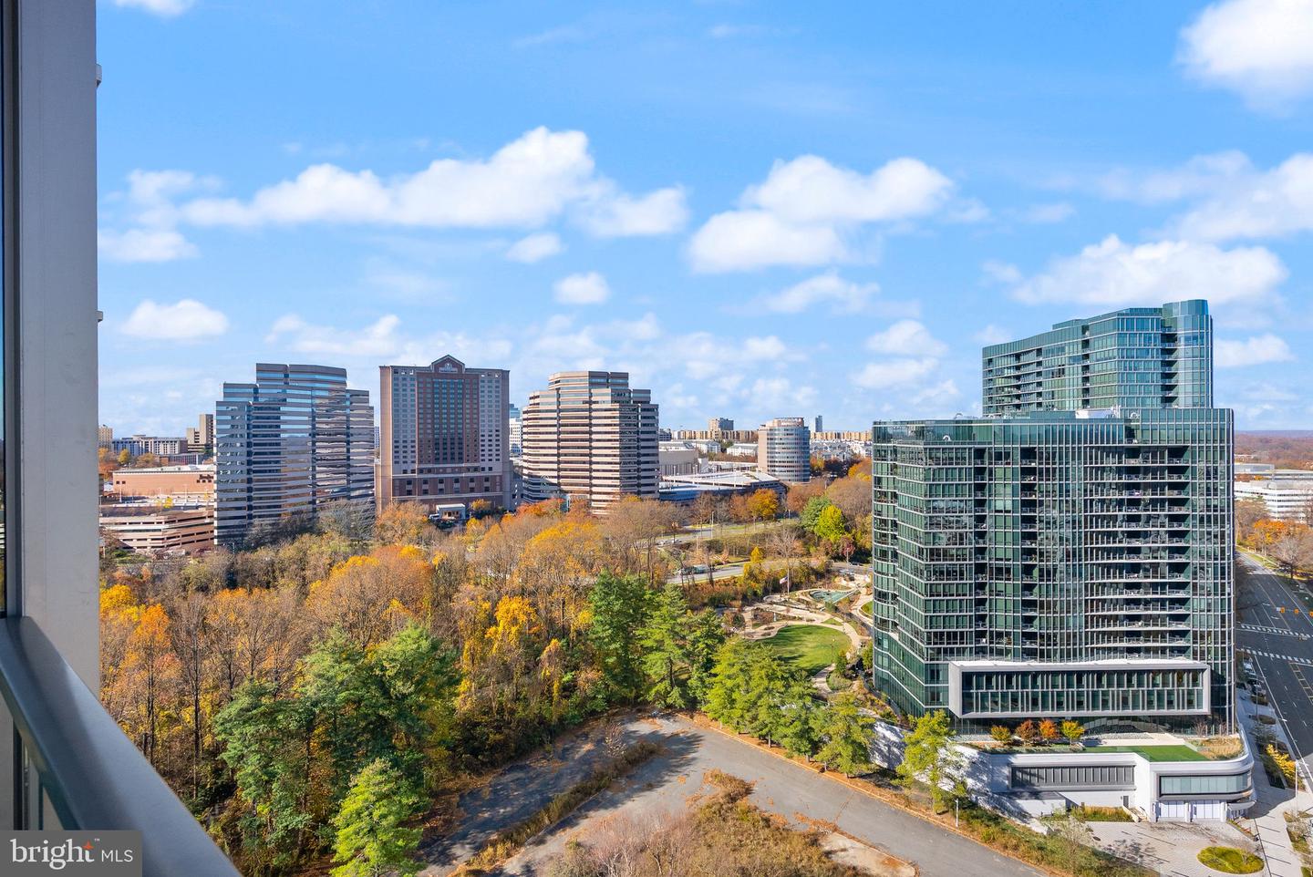 7887 JONES BRANCH DR #1802, MCLEAN, Virginia 22102, 2 Bedrooms Bedrooms, ,2 BathroomsBathrooms,Residential,For sale,7887 JONES BRANCH DR #1802,VAFX2293090 MLS # VAFX2293090 7887 JONES BRANCH DR #1802, MCLEAN, Virginia 22102, 2 Bedrooms Bedrooms, ,2 BathroomsBathrooms,Residential,For sale,7887 JONES BRANCH DR #1802,VAFX2293090 MLS # VAFX2293090