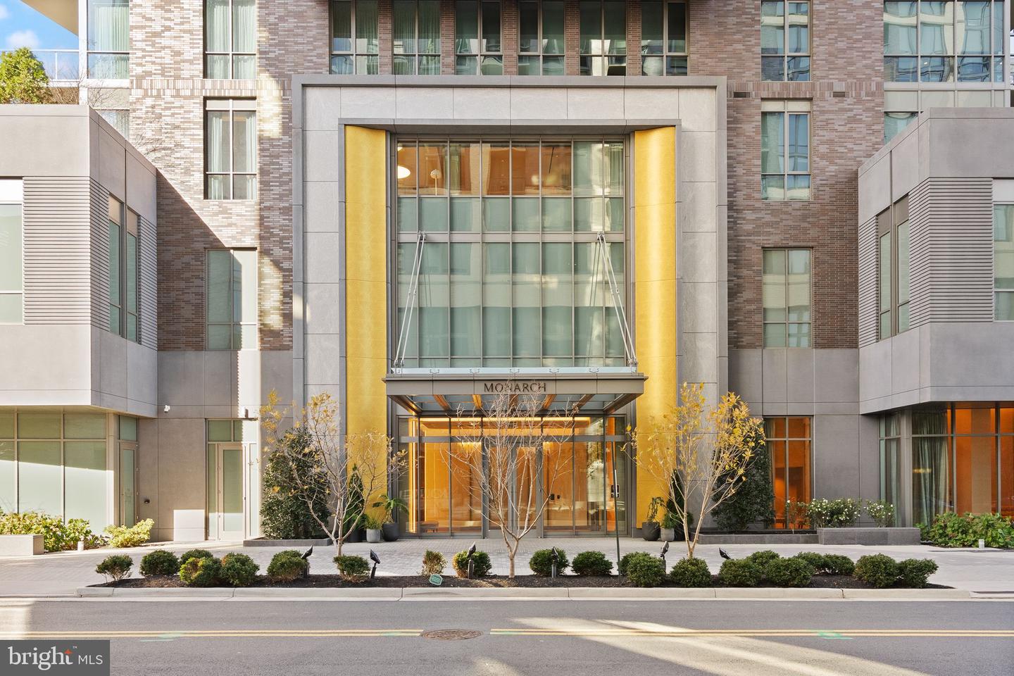 7887 JONES BRANCH DR #1802, MCLEAN, Virginia 22102, 2 Bedrooms Bedrooms, ,2 BathroomsBathrooms,Residential,For sale,7887 JONES BRANCH DR #1802,VAFX2293090 MLS # VAFX2293090 7887 JONES BRANCH DR #1802, MCLEAN, Virginia 22102, 2 Bedrooms Bedrooms, ,2 BathroomsBathrooms,Residential,For sale,7887 JONES BRANCH DR #1802,VAFX2293090 MLS # VAFX2293090