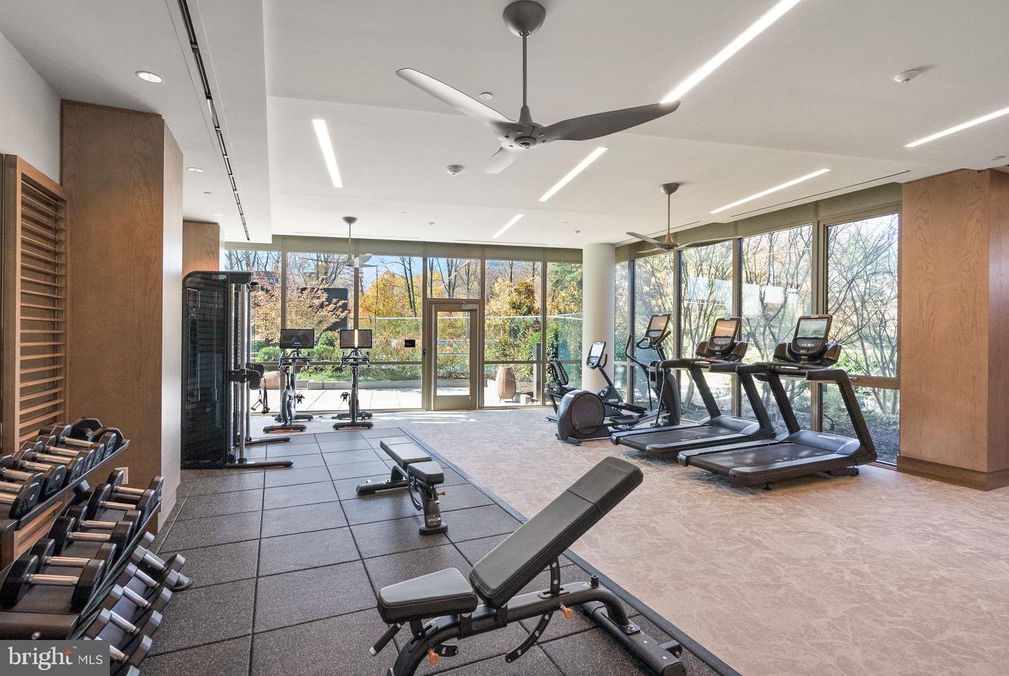 7887 JONES BRANCH DR #1802, MCLEAN, Virginia 22102, 2 Bedrooms Bedrooms, ,2 BathroomsBathrooms,Residential,For sale,7887 JONES BRANCH DR #1802,VAFX2293090 MLS # VAFX2293090 7887 JONES BRANCH DR #1802, MCLEAN, Virginia 22102, 2 Bedrooms Bedrooms, ,2 BathroomsBathrooms,Residential,For sale,7887 JONES BRANCH DR #1802,VAFX2293090 MLS # VAFX2293090