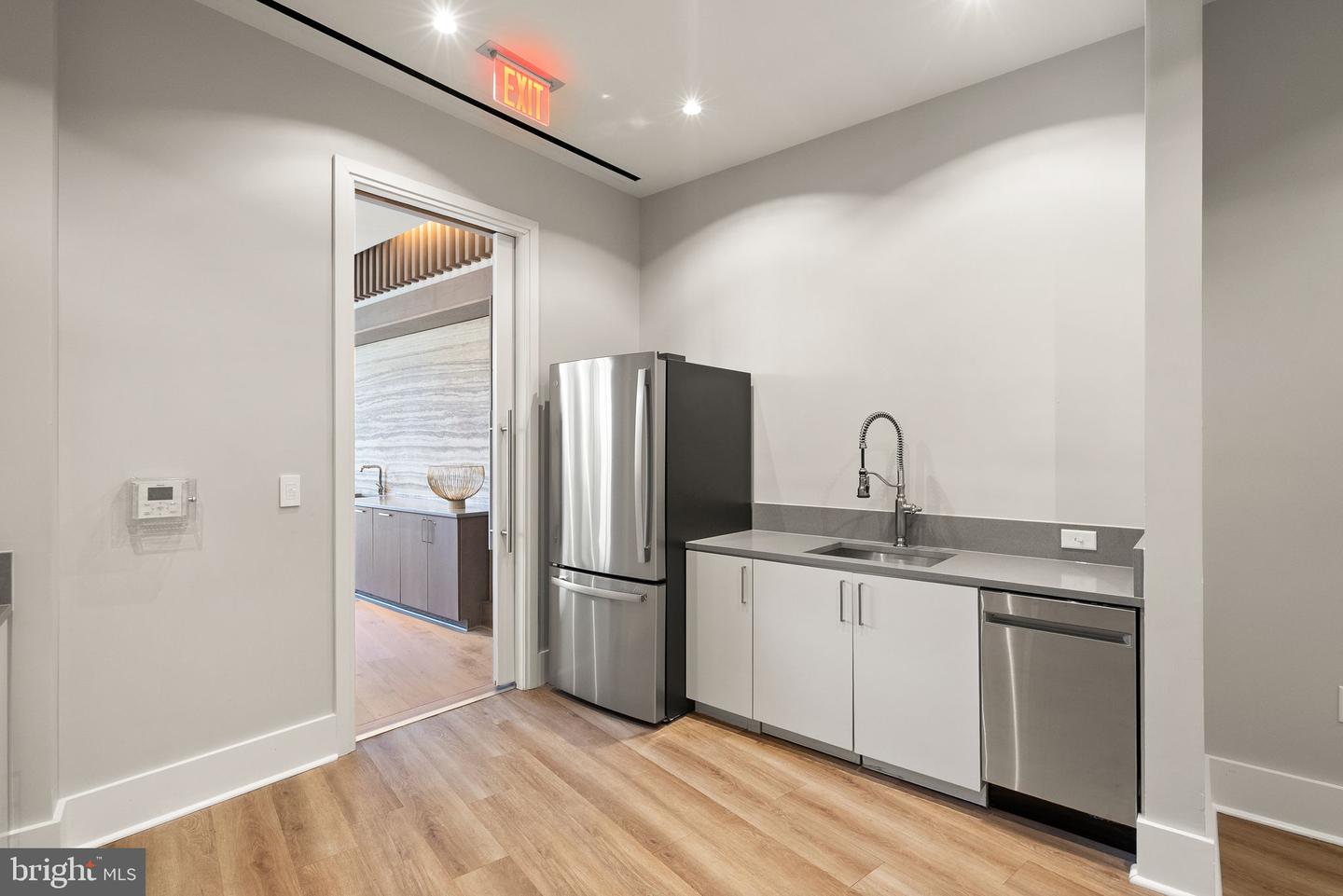 7887 JONES BRANCH DR #1802, MCLEAN, Virginia 22102, 2 Bedrooms Bedrooms, ,2 BathroomsBathrooms,Residential,For sale,7887 JONES BRANCH DR #1802,VAFX2293090 MLS # VAFX2293090 7887 JONES BRANCH DR #1802, MCLEAN, Virginia 22102, 2 Bedrooms Bedrooms, ,2 BathroomsBathrooms,Residential,For sale,7887 JONES BRANCH DR #1802,VAFX2293090 MLS # VAFX2293090