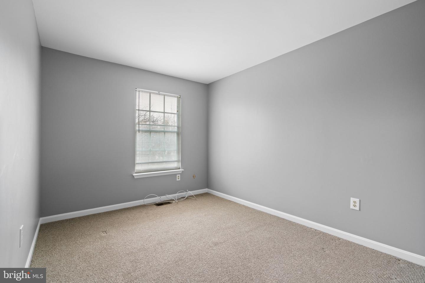 6020 CROCUS CT, ALEXANDRIA, Virginia 22310, 3 Bedrooms Bedrooms, ,2 BathroomsBathrooms,Residential,For sale,6020 CROCUS CT,VAFX2293180 MLS # VAFX2293180