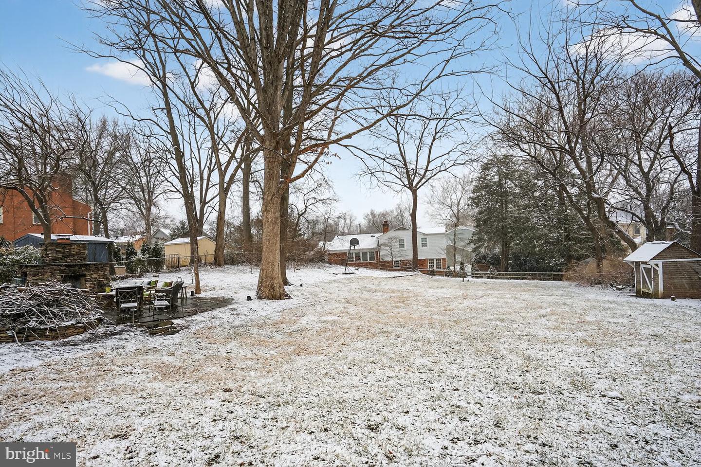 5723 27TH ST N, ARLINGTON, Virginia 22207, 4 Bedrooms Bedrooms, ,3 BathroomsBathrooms,Residential,For sale,5723 27TH ST N,VAAR2069422 MLS # VAAR2069422